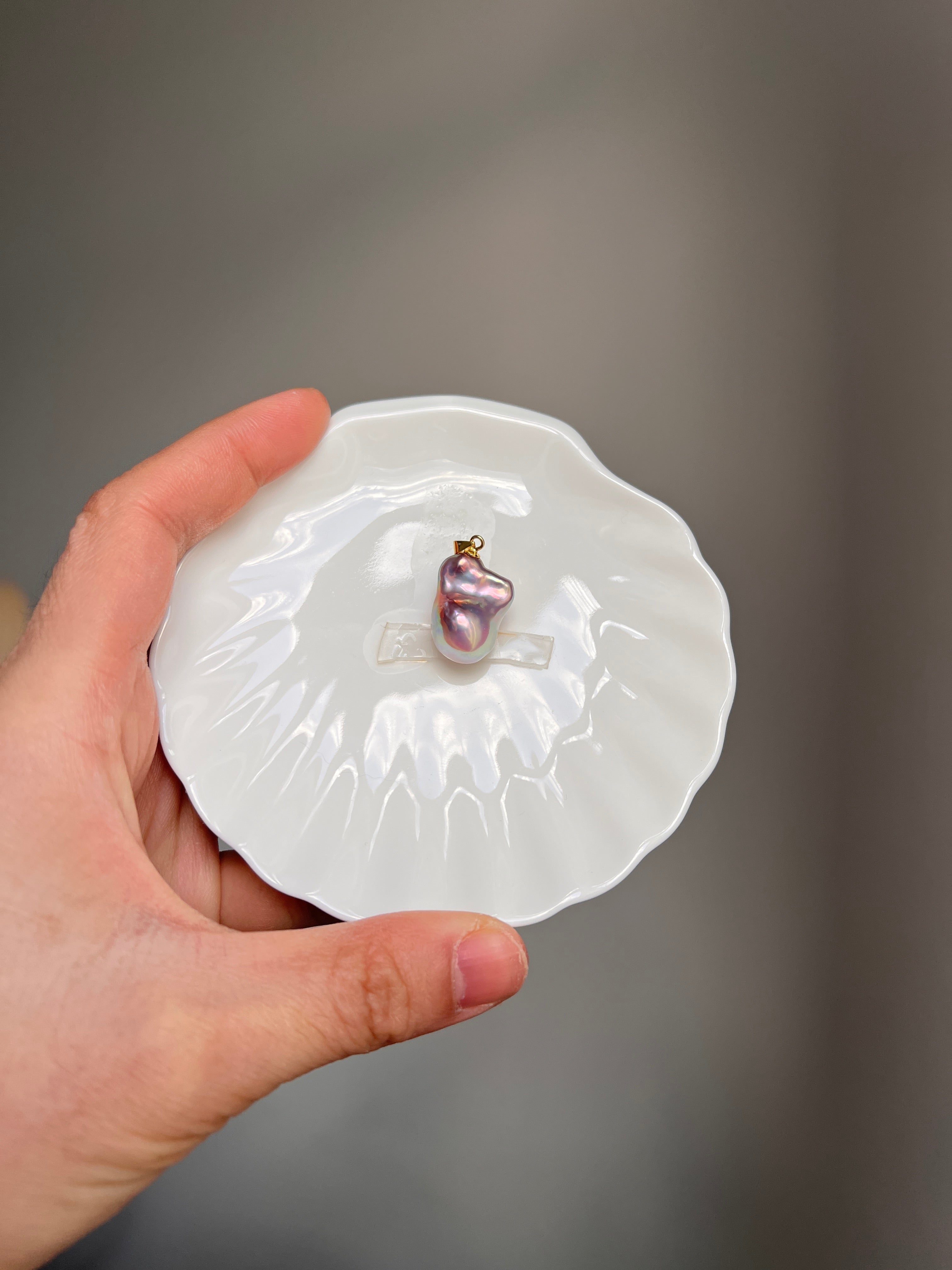 Excellent Dreamy Baroque Pink-Blue Pearl Pendant