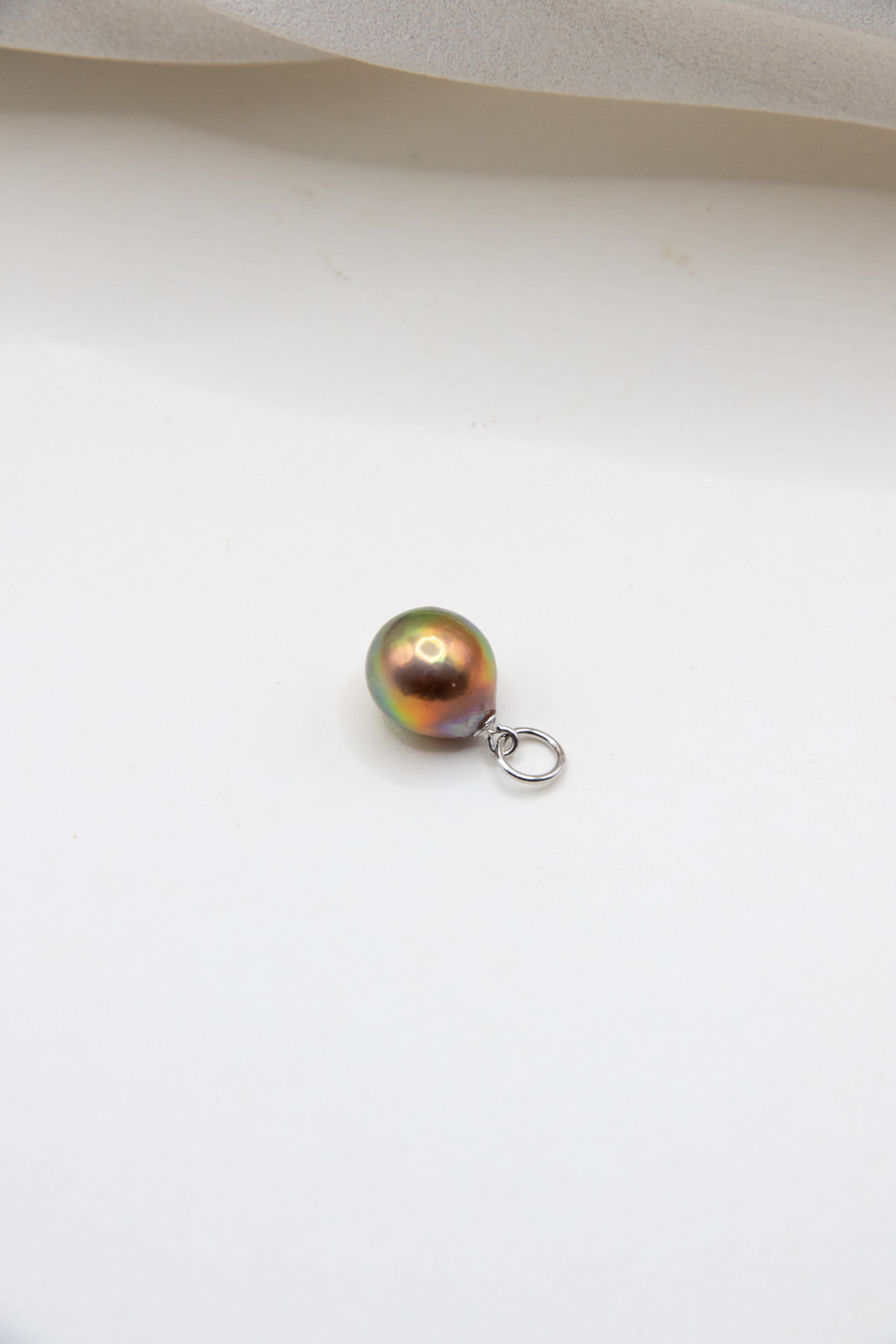 Excellent level Crazy Green avocado pendant