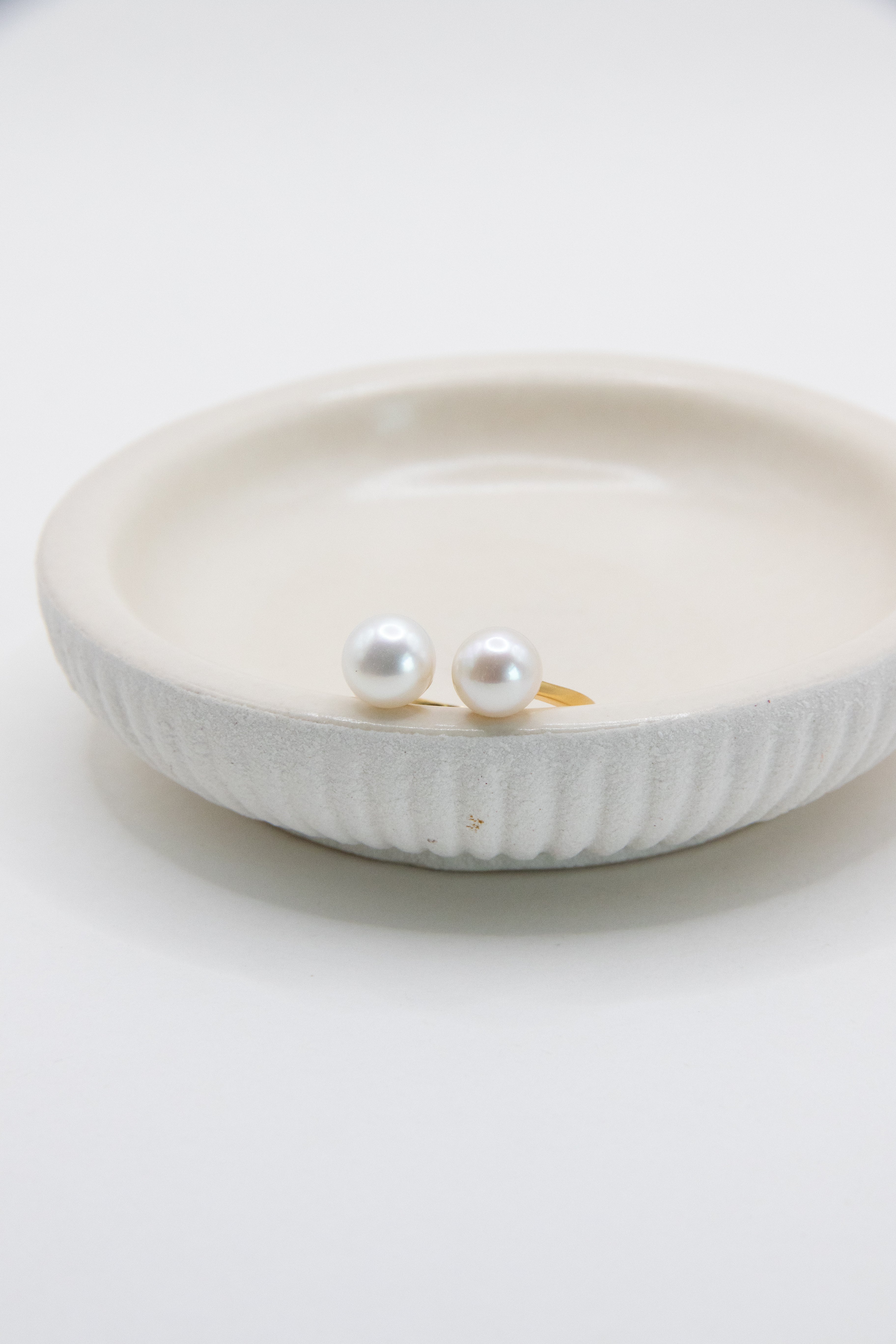 Double Pearls-White