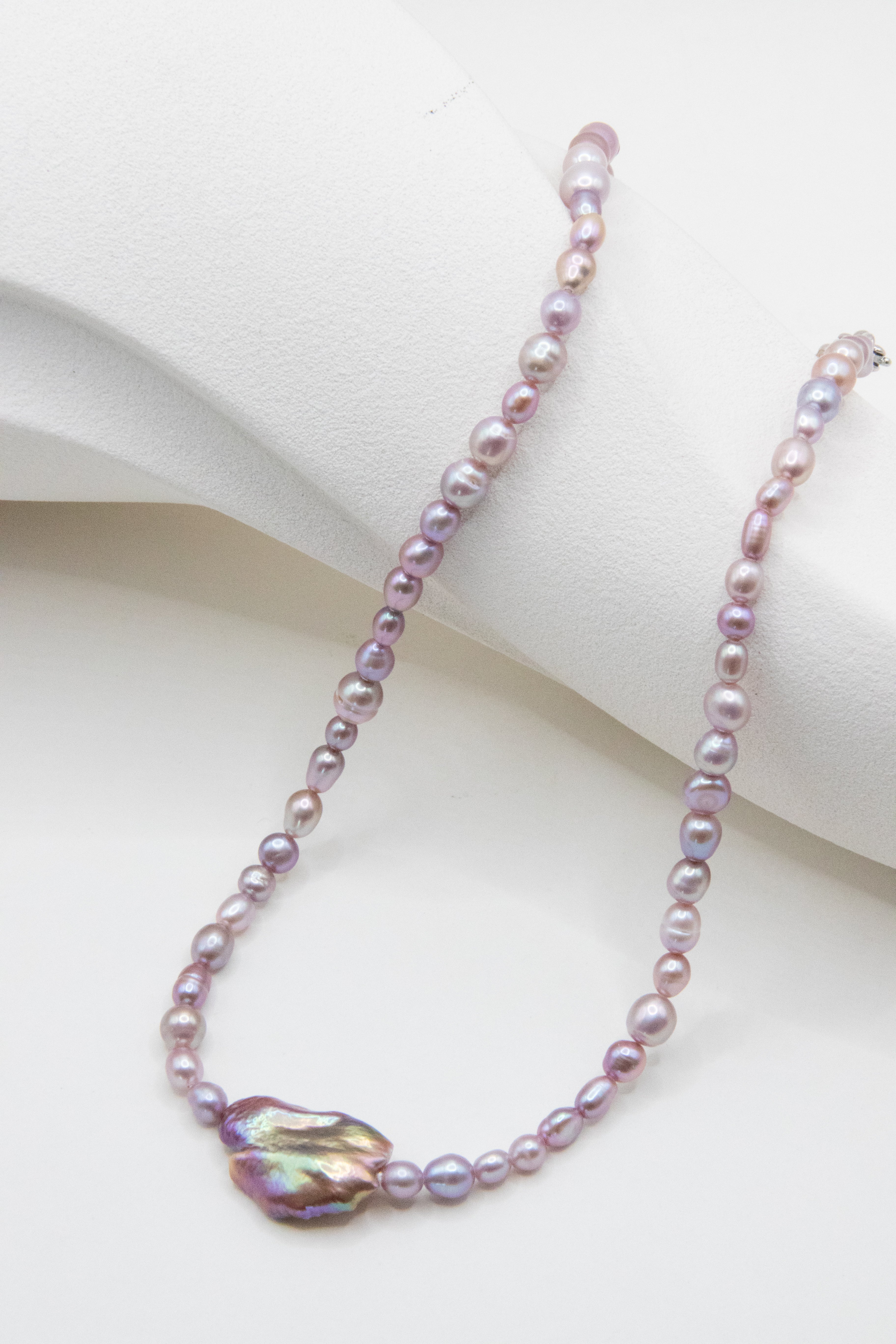 Collarbone Purple Aurora