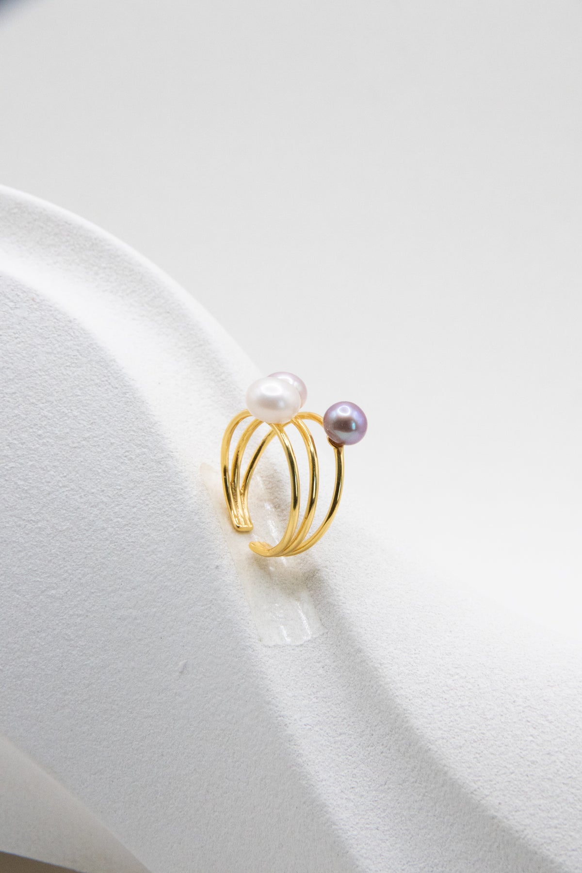 Triple pearl ring-Golden Wisteria