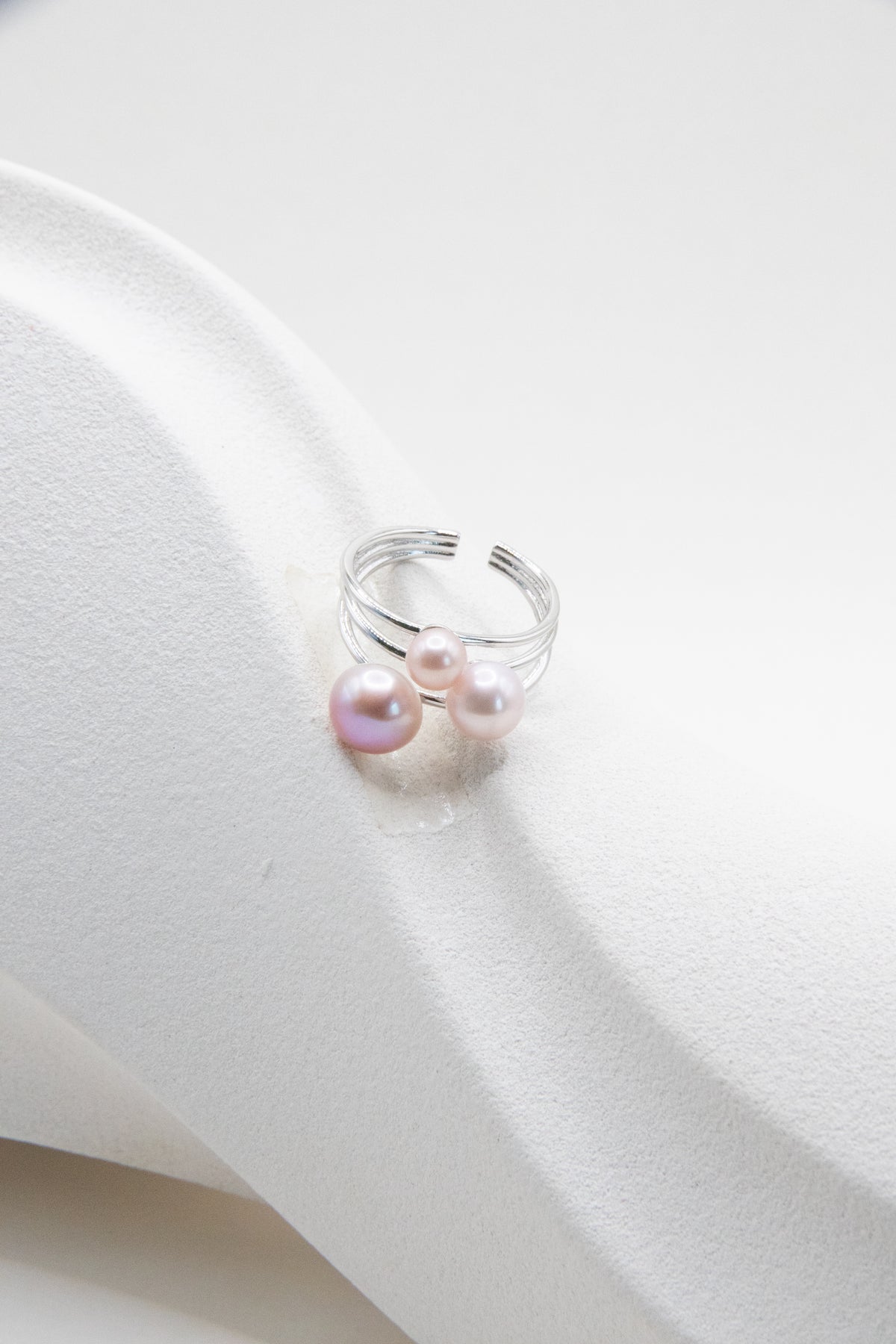 Triple Pearl ring- Your summer night whisper