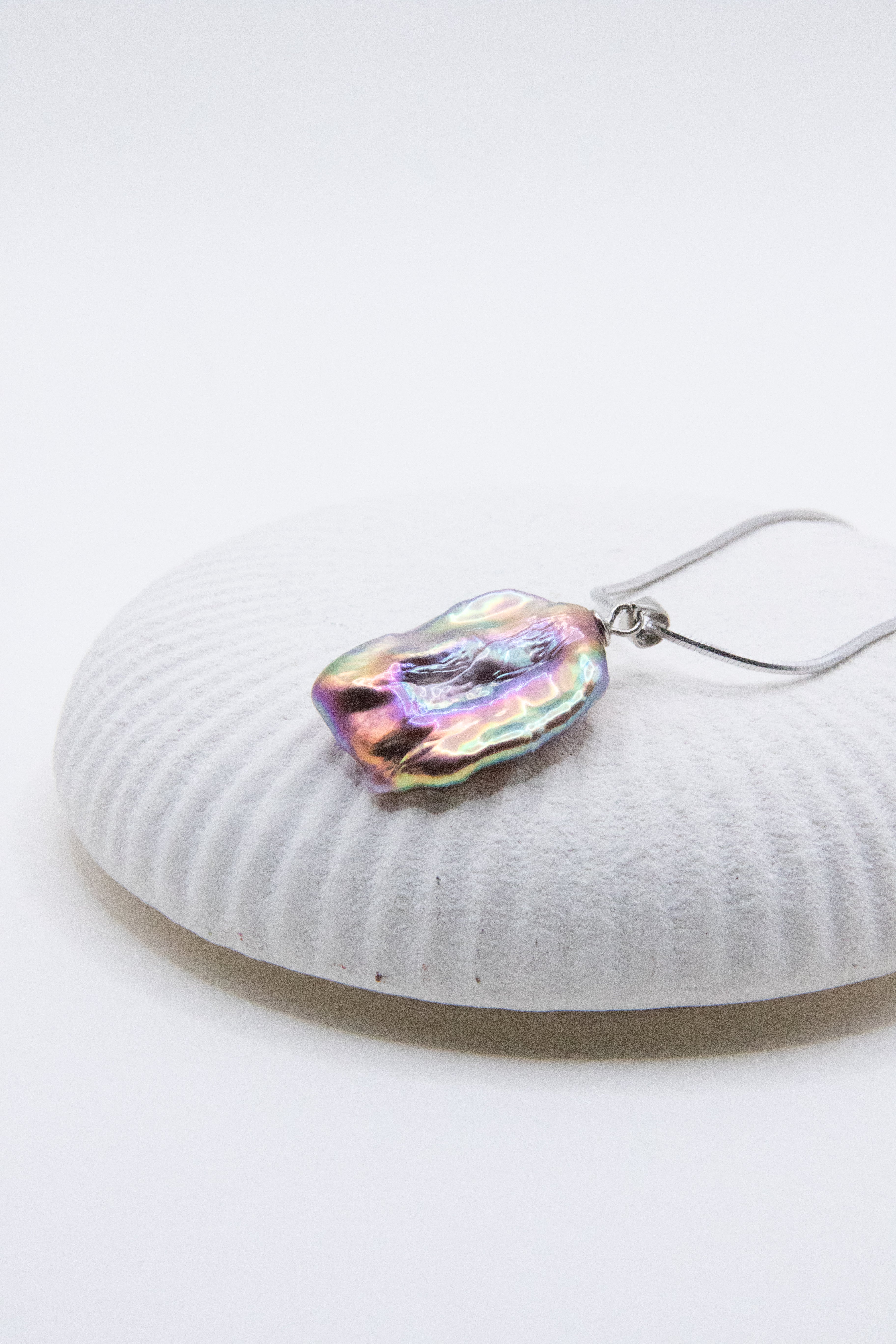colorful fantasy-The collection level flawless freshwater seedless big petal pearl set
