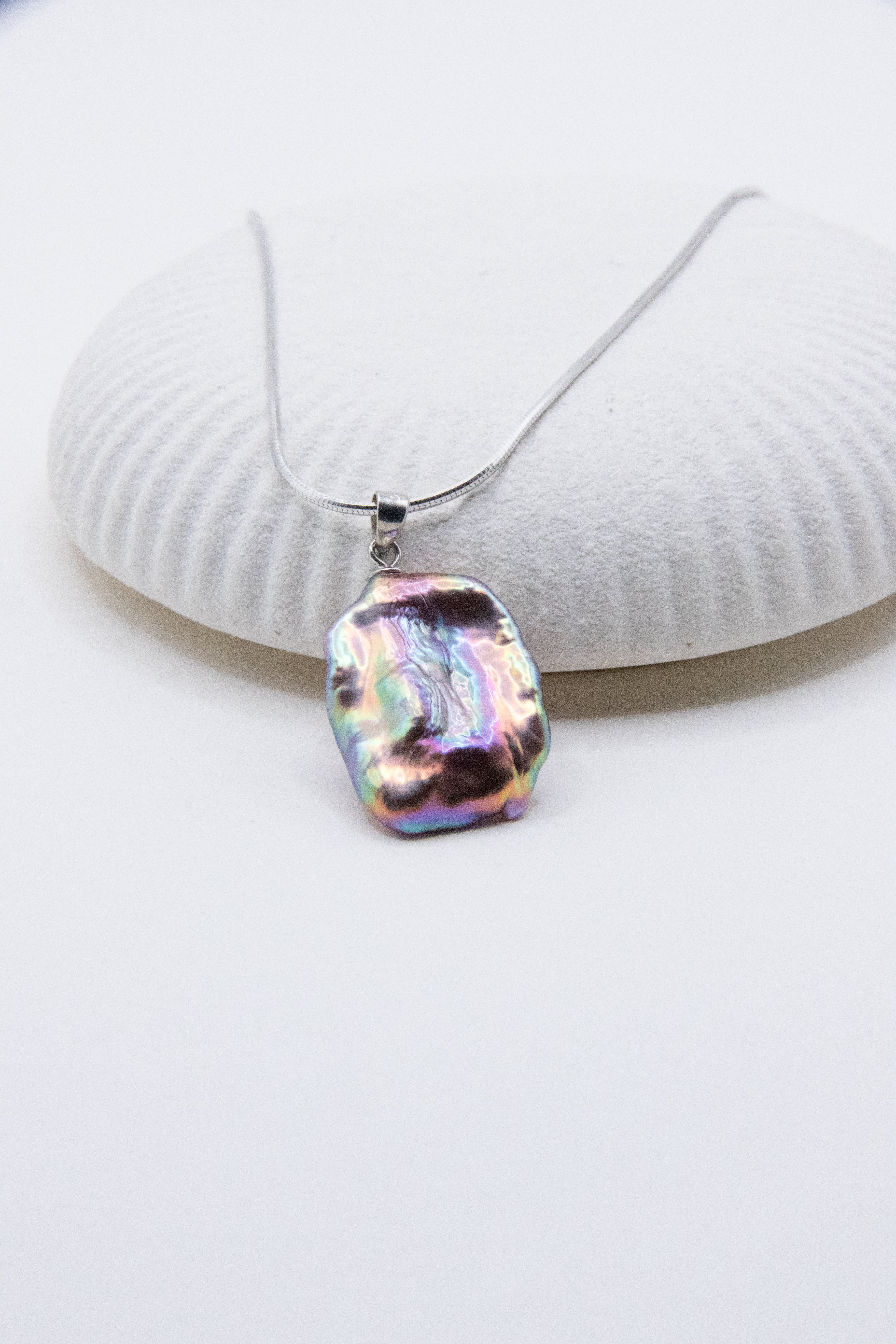 colorful fantasy-The collection level flawless freshwater seedless big petal pearl set