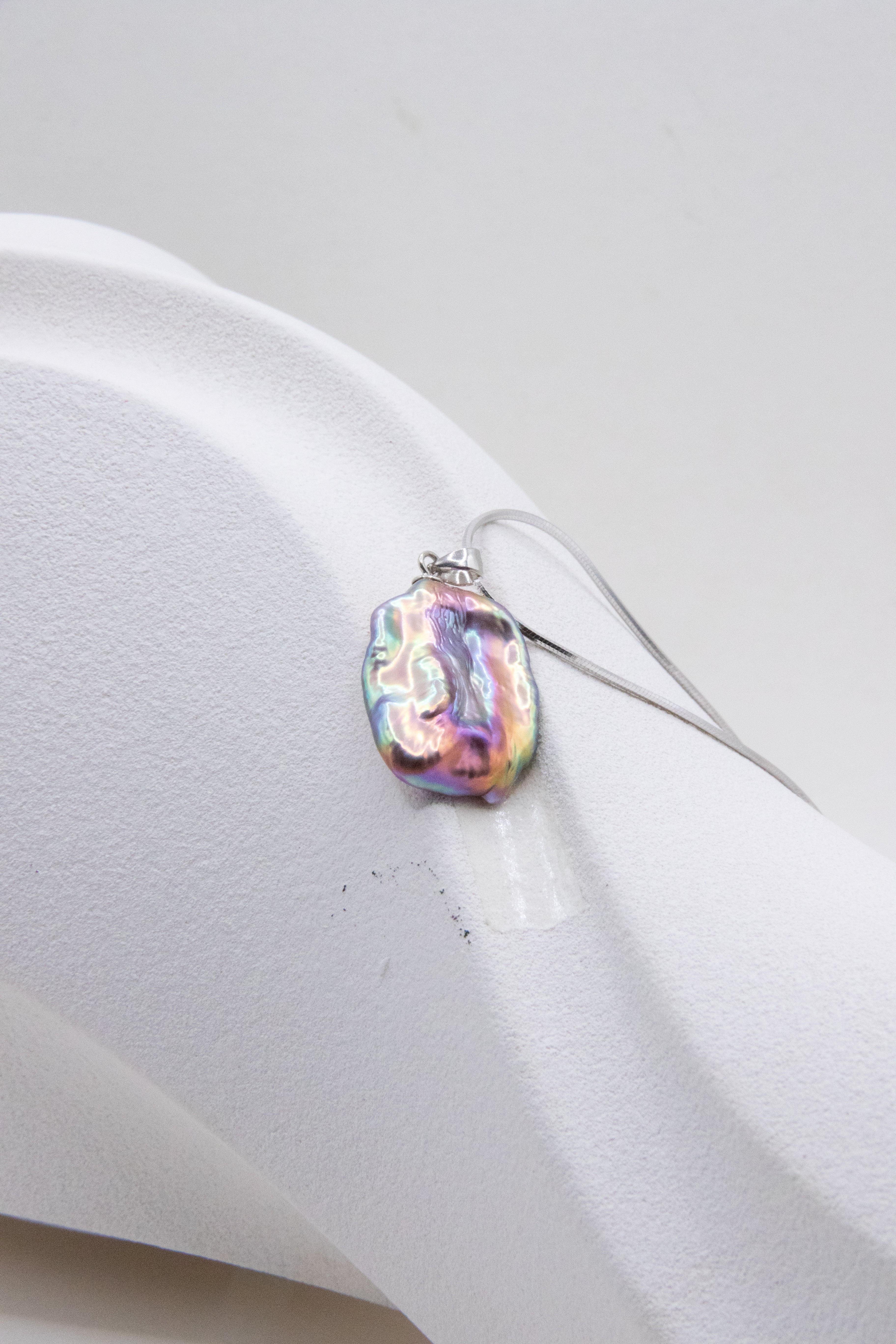colorful fantasy-The collection level flawless freshwater seedless big petal pearl set