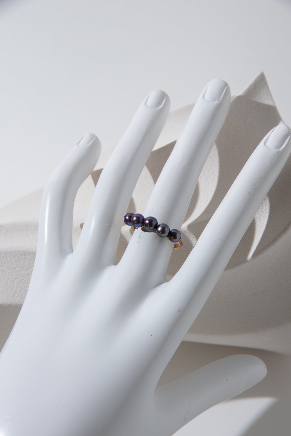 excellent level natural deep blue purple small round pearl ring
