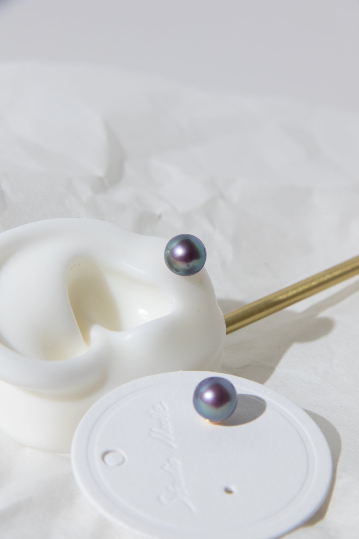 Blue-purple round pearl studs-Nr.4