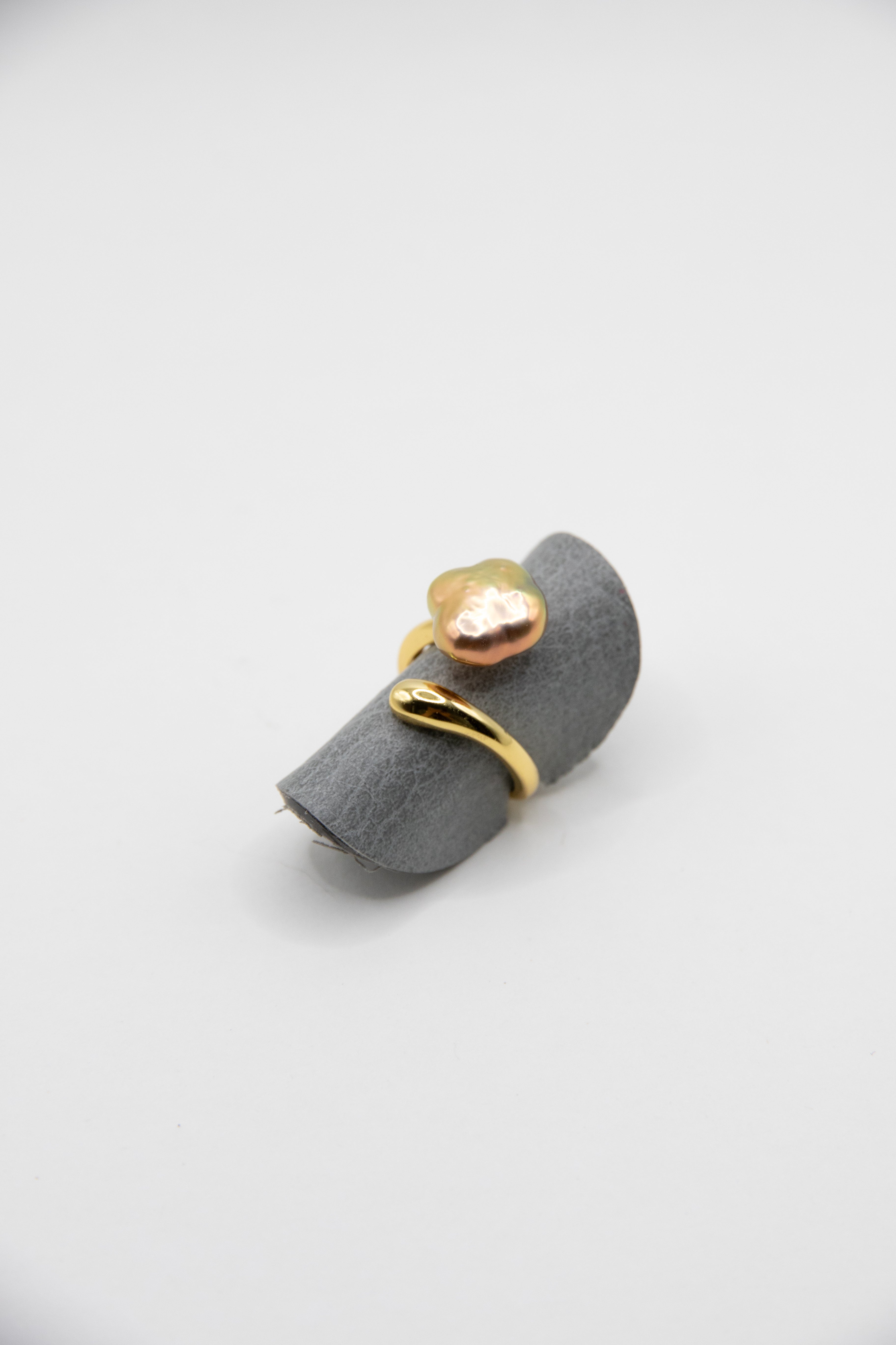 Golden Metallic Clover Ring