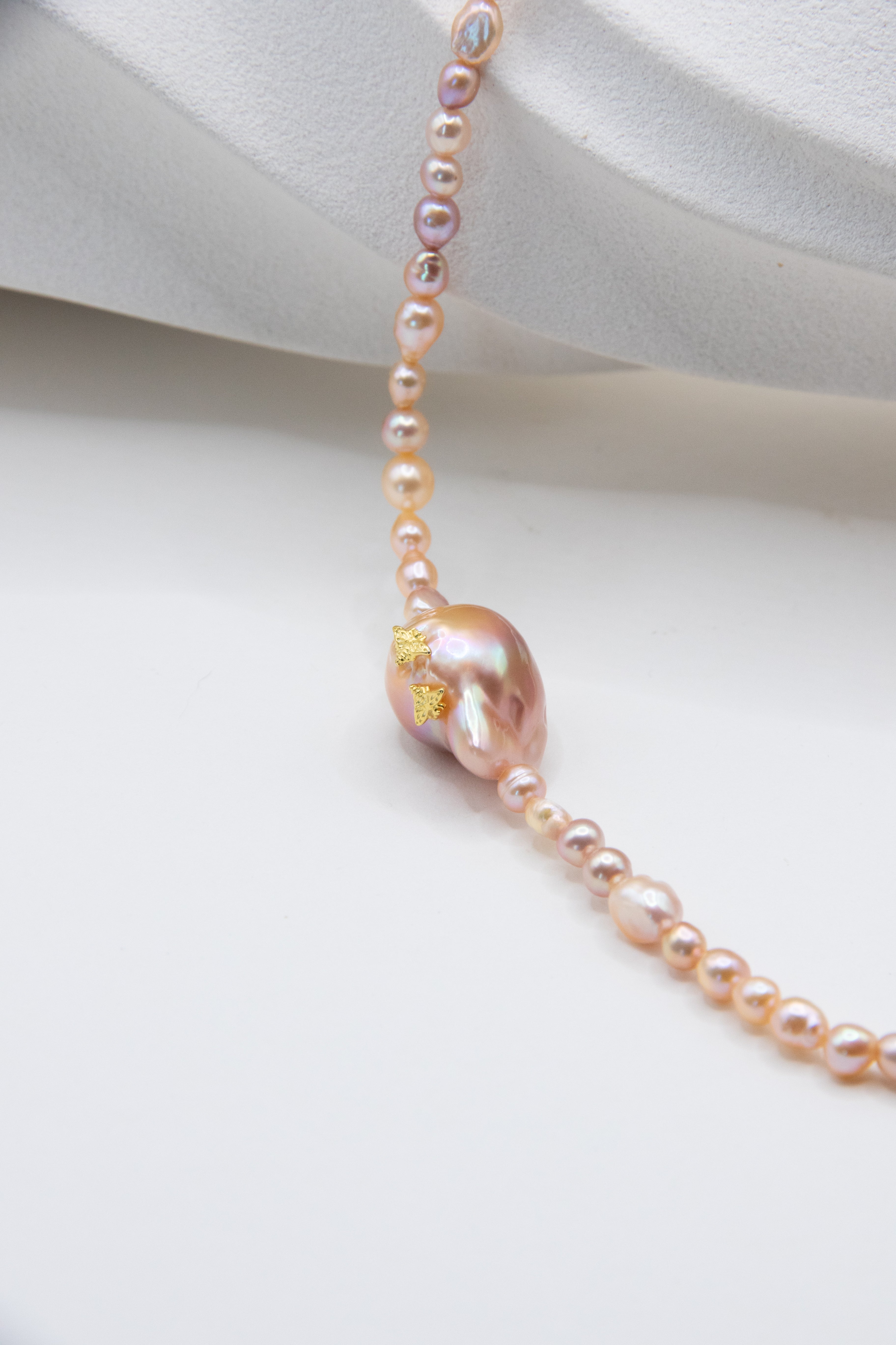 Coral Jelly Short Necklace