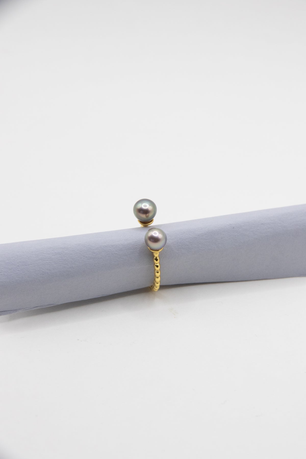 Excellent Level Rice Pearl Double Ring – Olive Green
