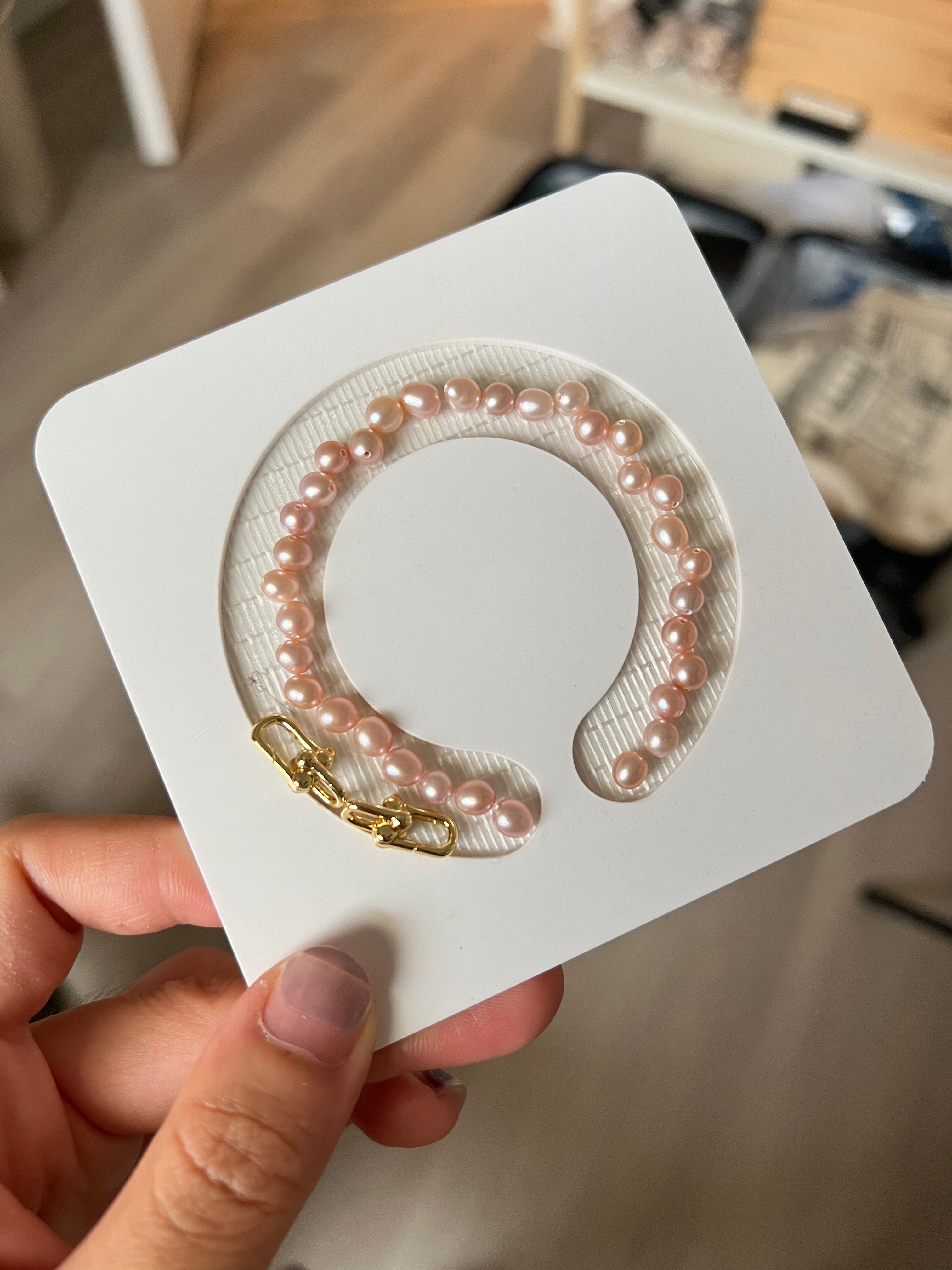 Customized peach seedless small pearl bracelet for D.