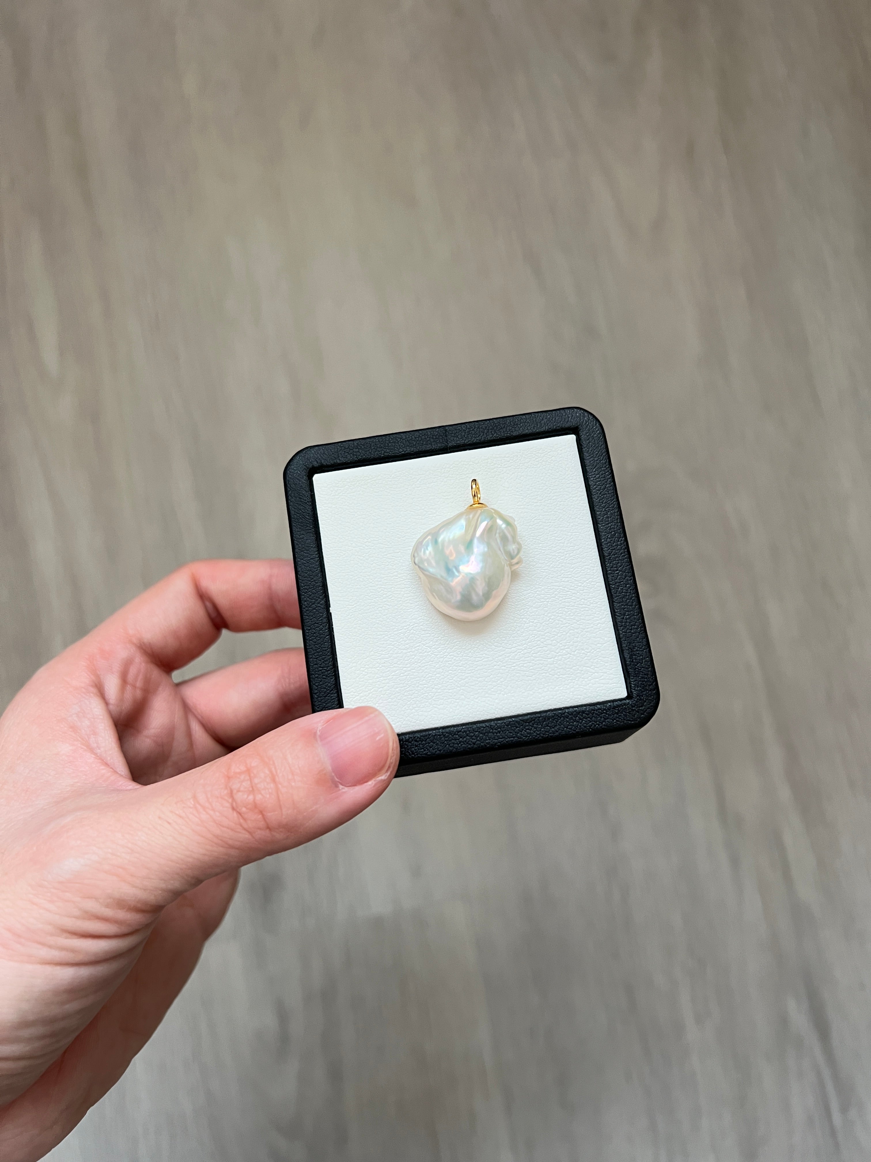 natural white flawless baroque pearl pendant