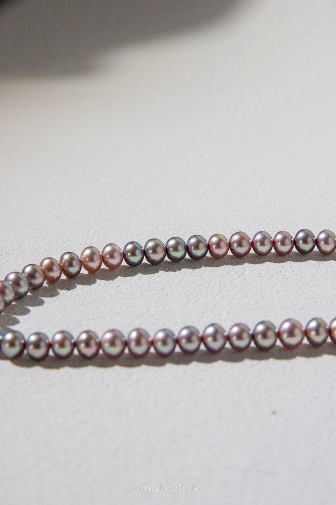 Silver Green — Metallic Freshwater Pearl Necklace