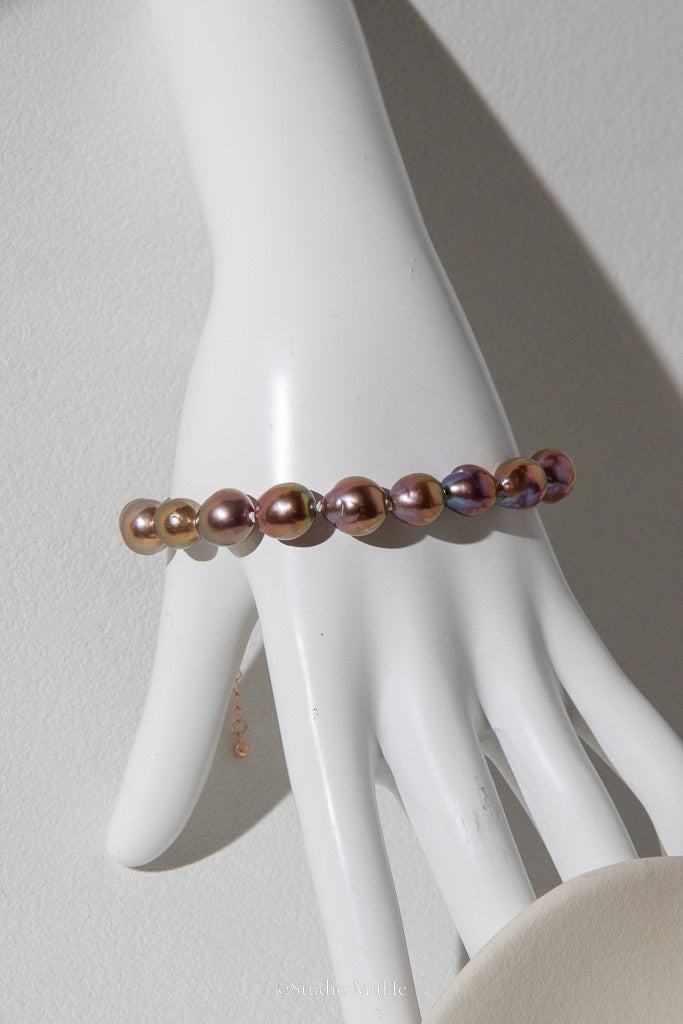 Avocado Pearls — Metallic Green Baroque Freshwater Pearl Bracelet