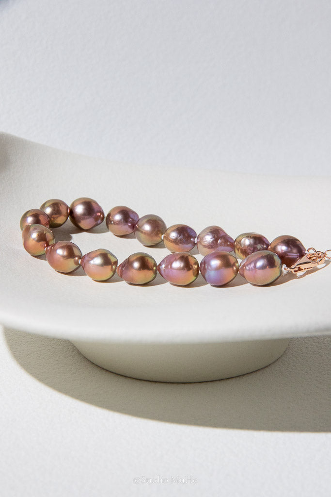 Avocado Pearls — Metallic Green Baroque Freshwater Pearl Bracelet