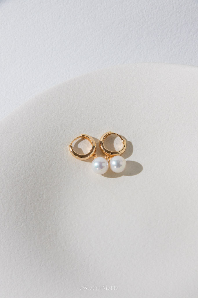 The Classic — White Round Freshwater Pearl Hoop Earrings
