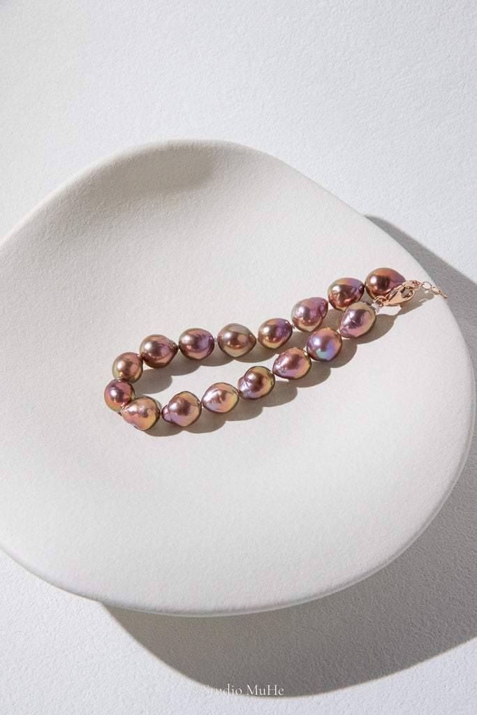 Avocado Pearls — Metallic Green Baroque Freshwater Pearl Bracelet