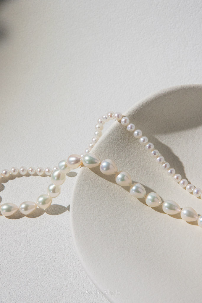 Daily rains-White Drop & Round Freshwater Pearl Necklace