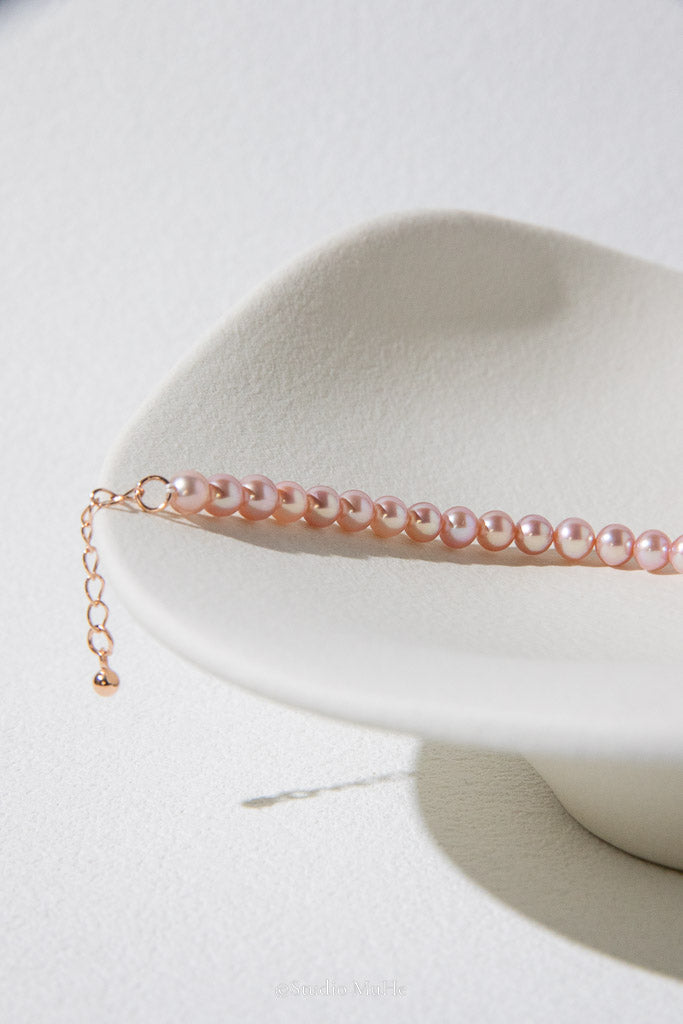 Perfect Peach — Top Quality Natural Pink Freshwater Pearl Bracelet
