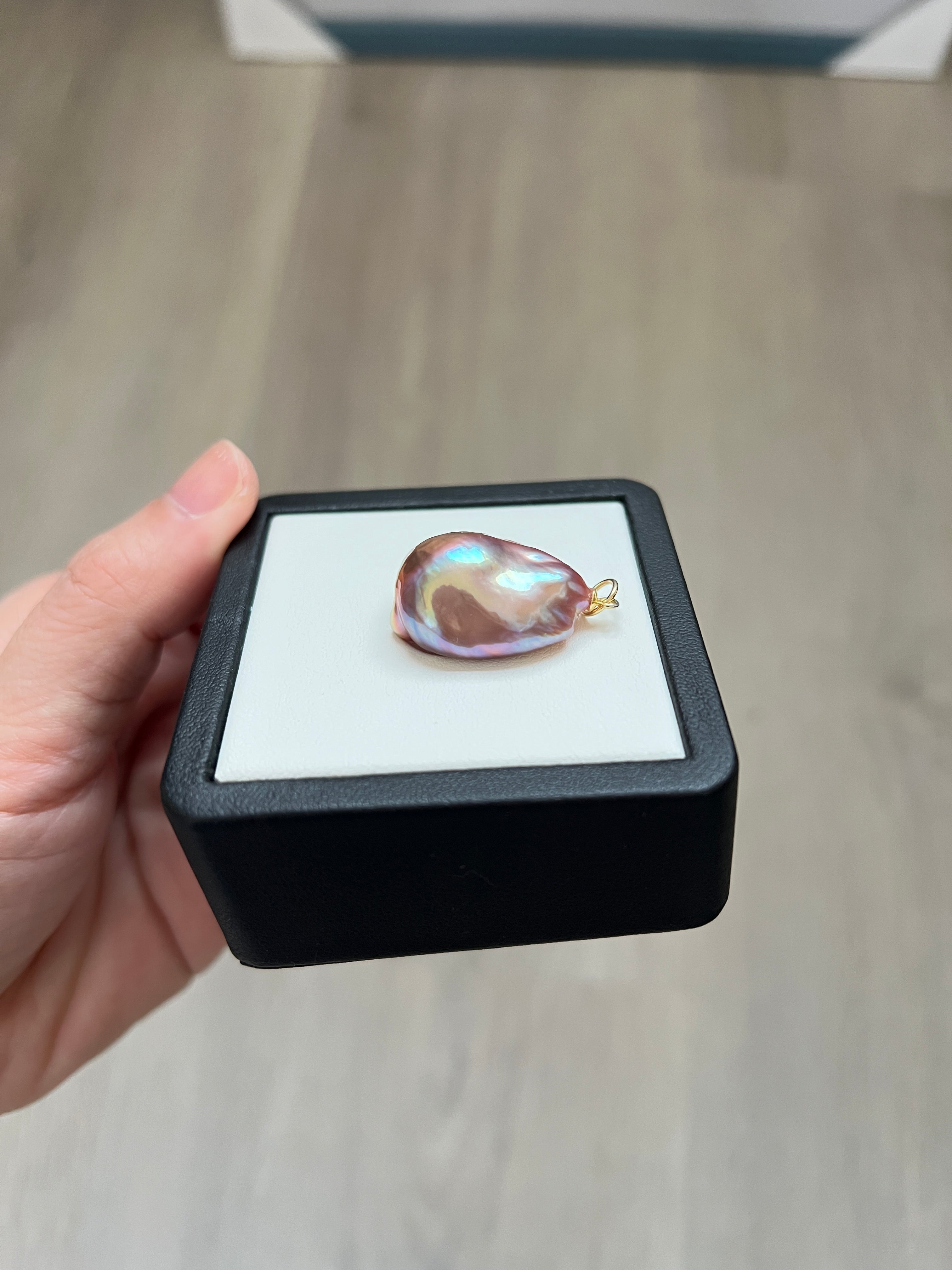 collector's aurora choice.