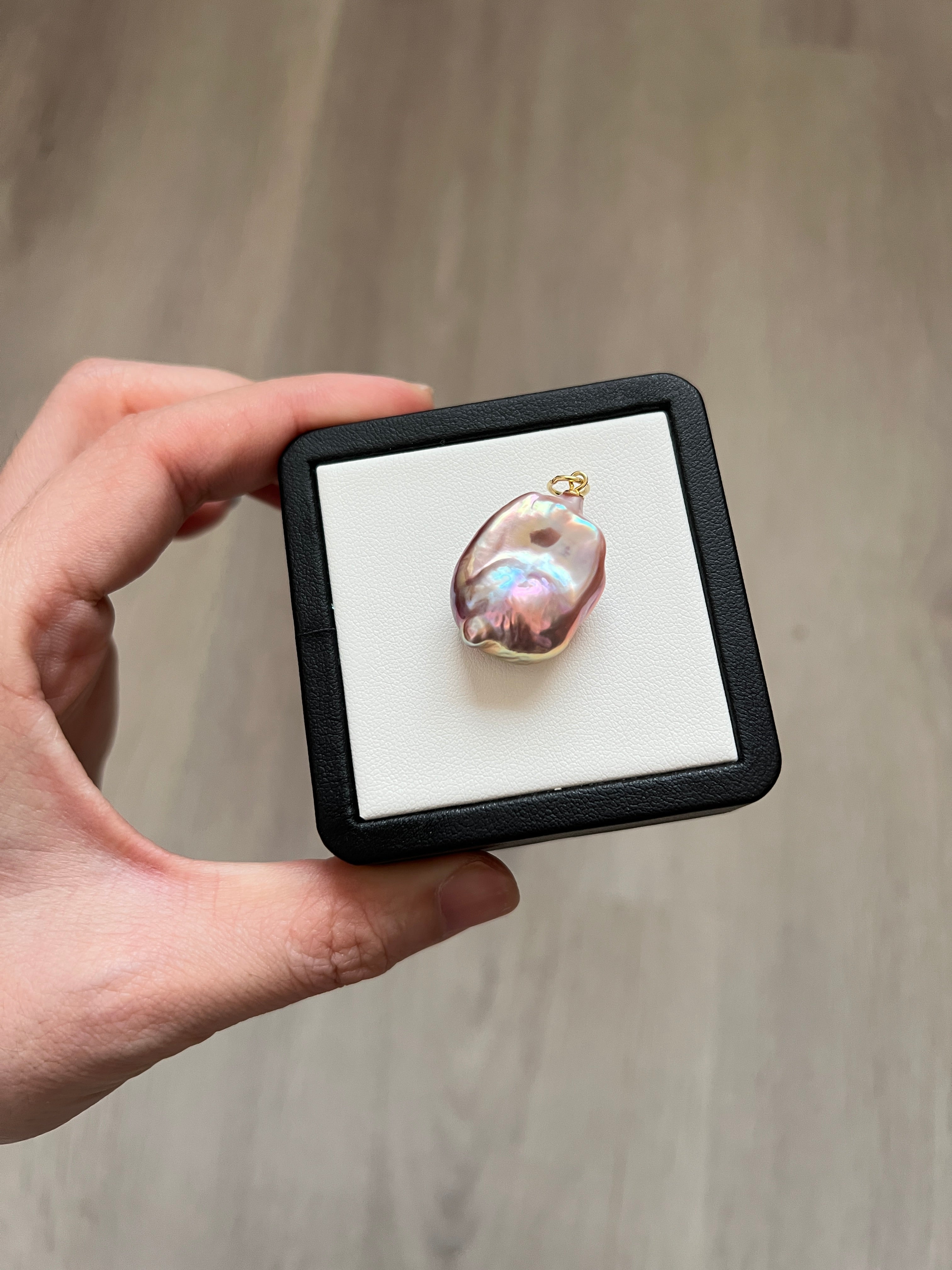 collector's aurora choice.