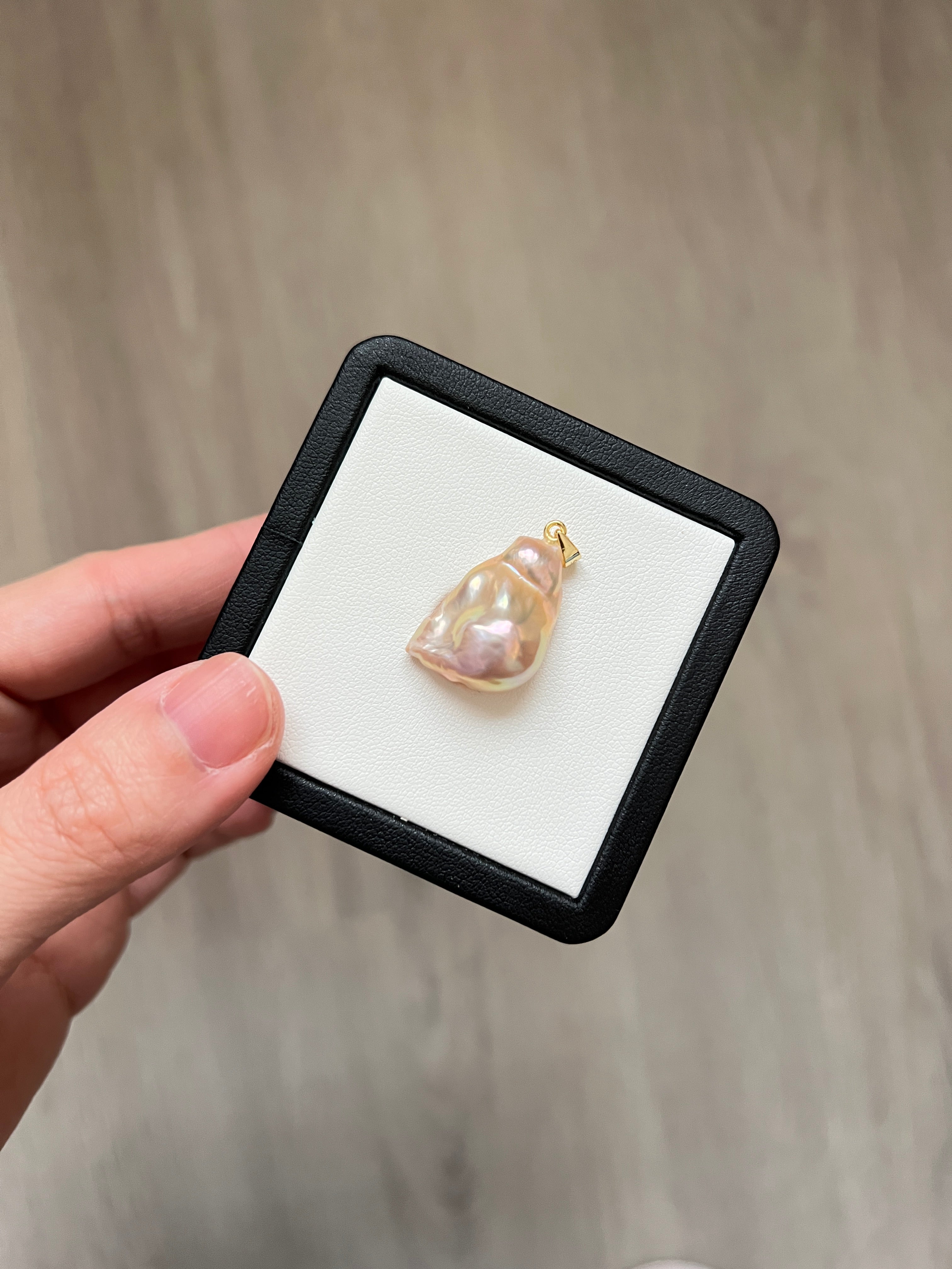 Vivid shiny golden pearl-Long triangle