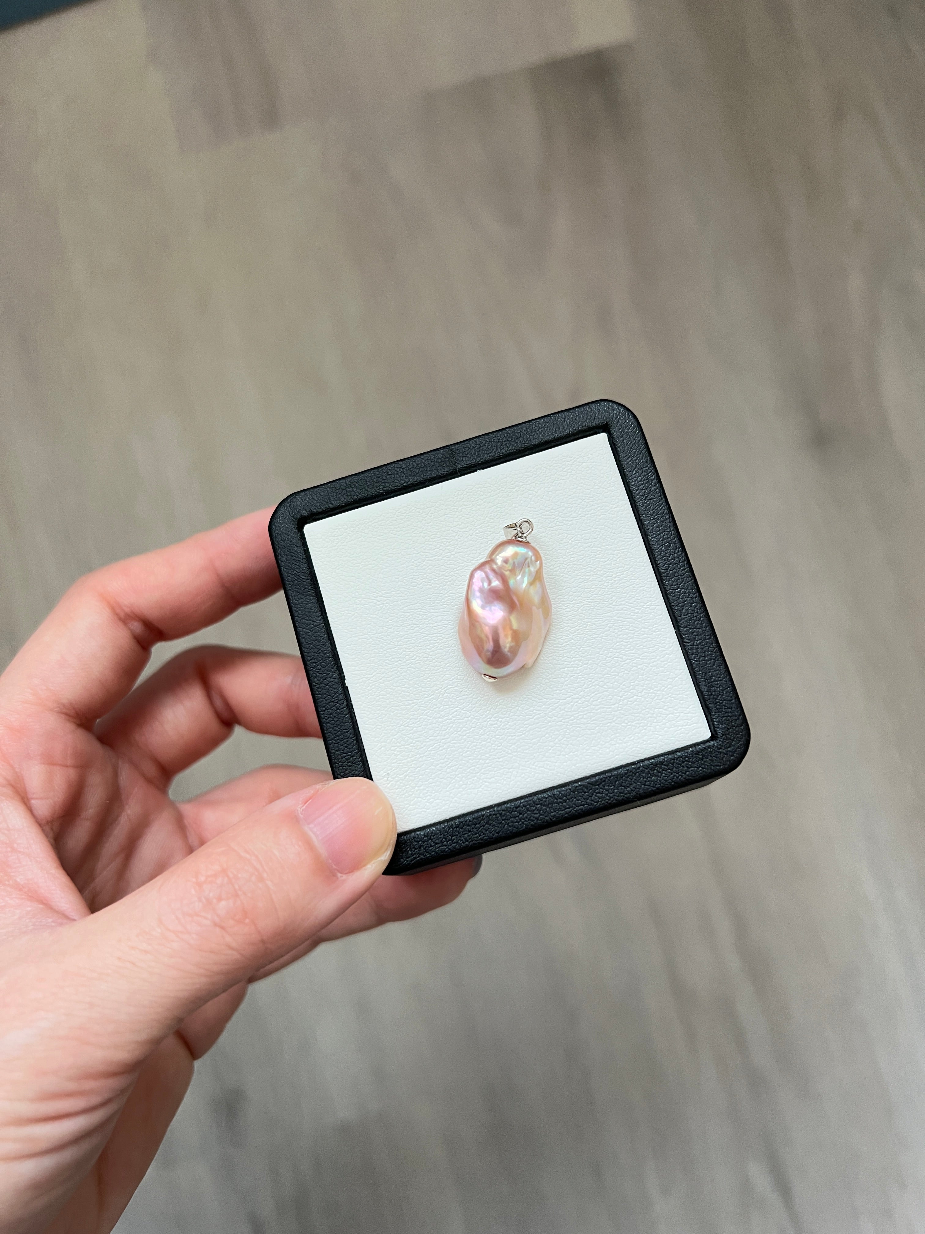 sweet rainbow luster candy pearl pendant