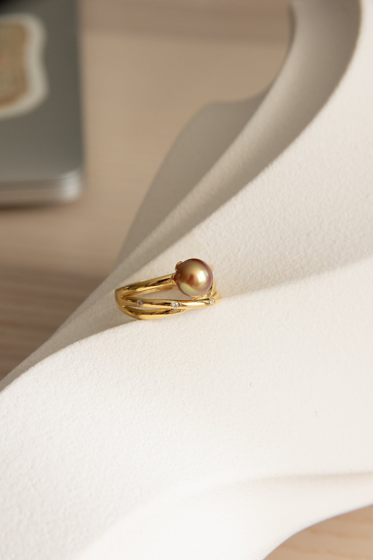 TOP Excellent Intense Tea Gold rice pearl ring.