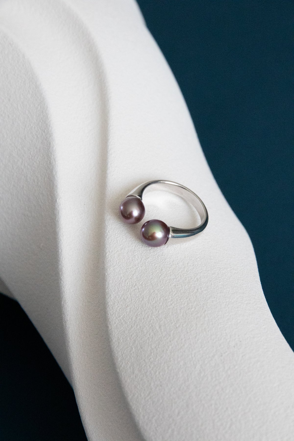 Excellent Blue-Violet Double Rice pearl ring