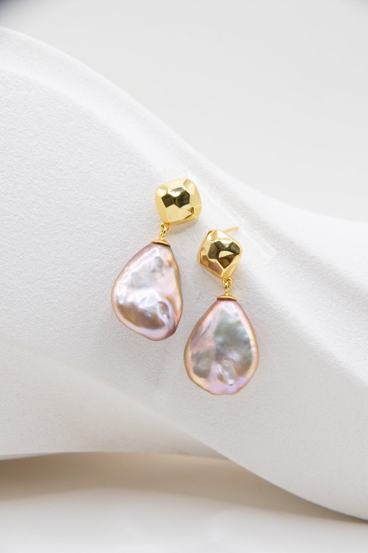 Diamond Shape flat big drop