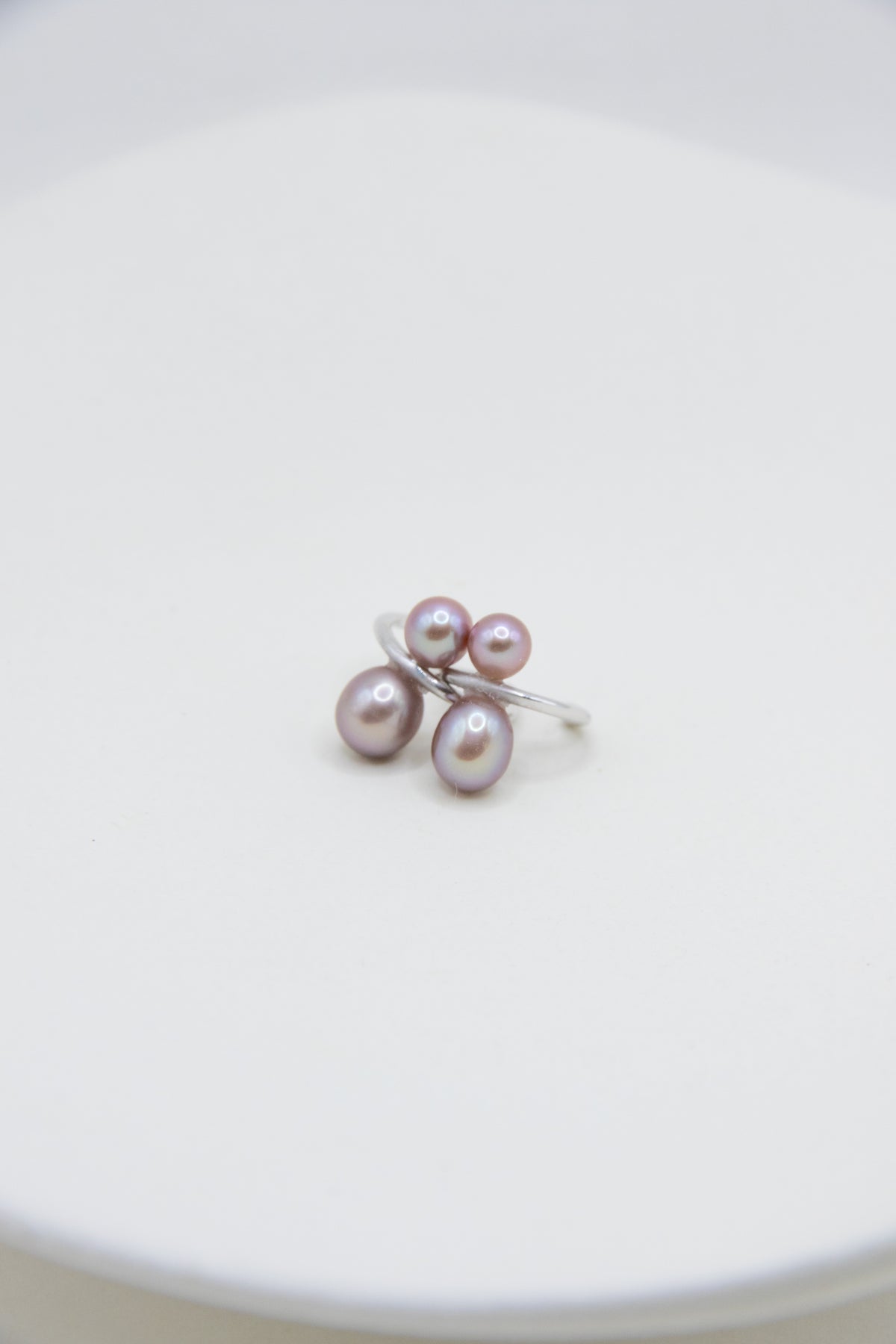 Ear cuff-double pearls
