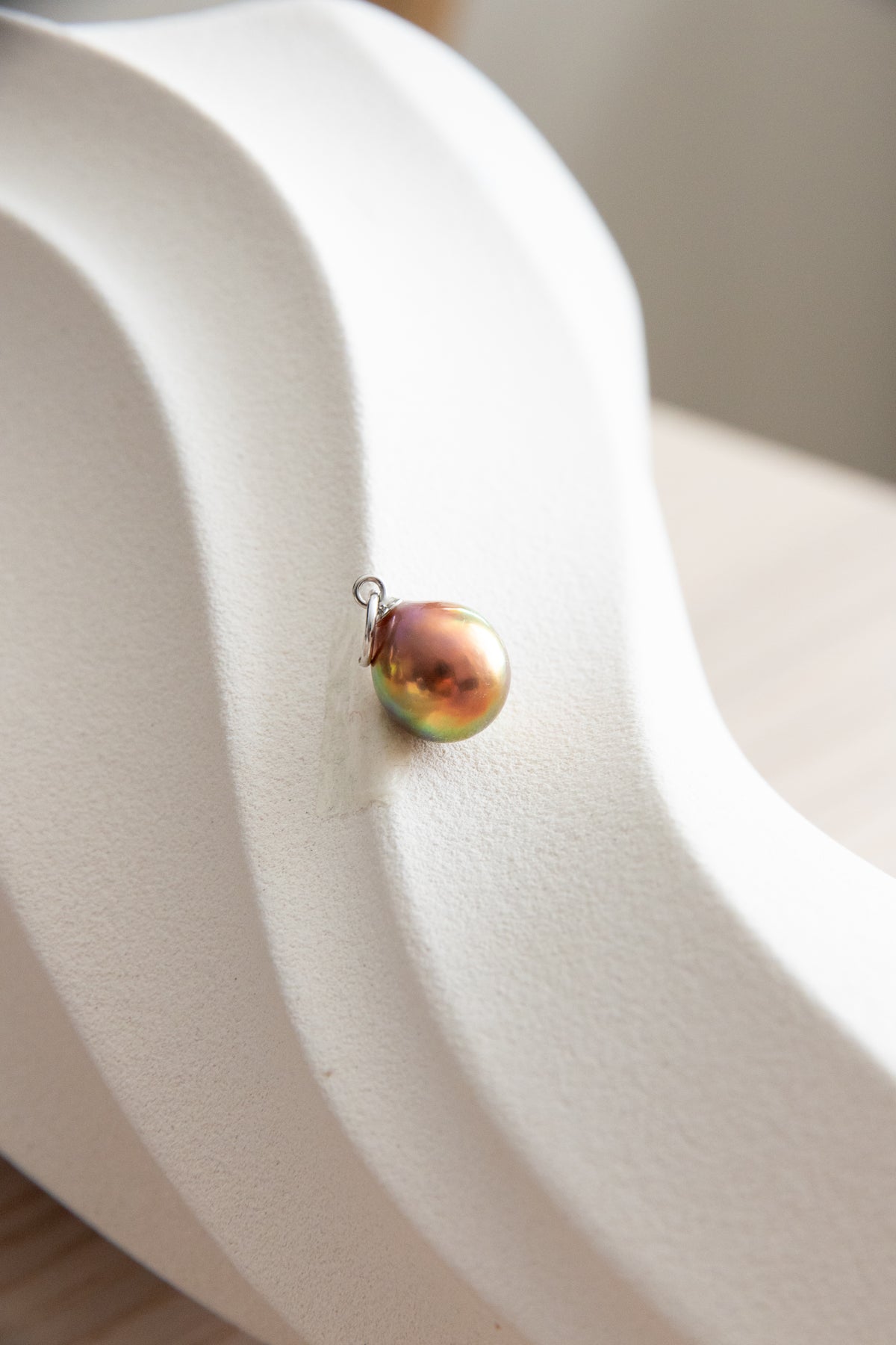 Excellent level Crazy Green avocado pendant