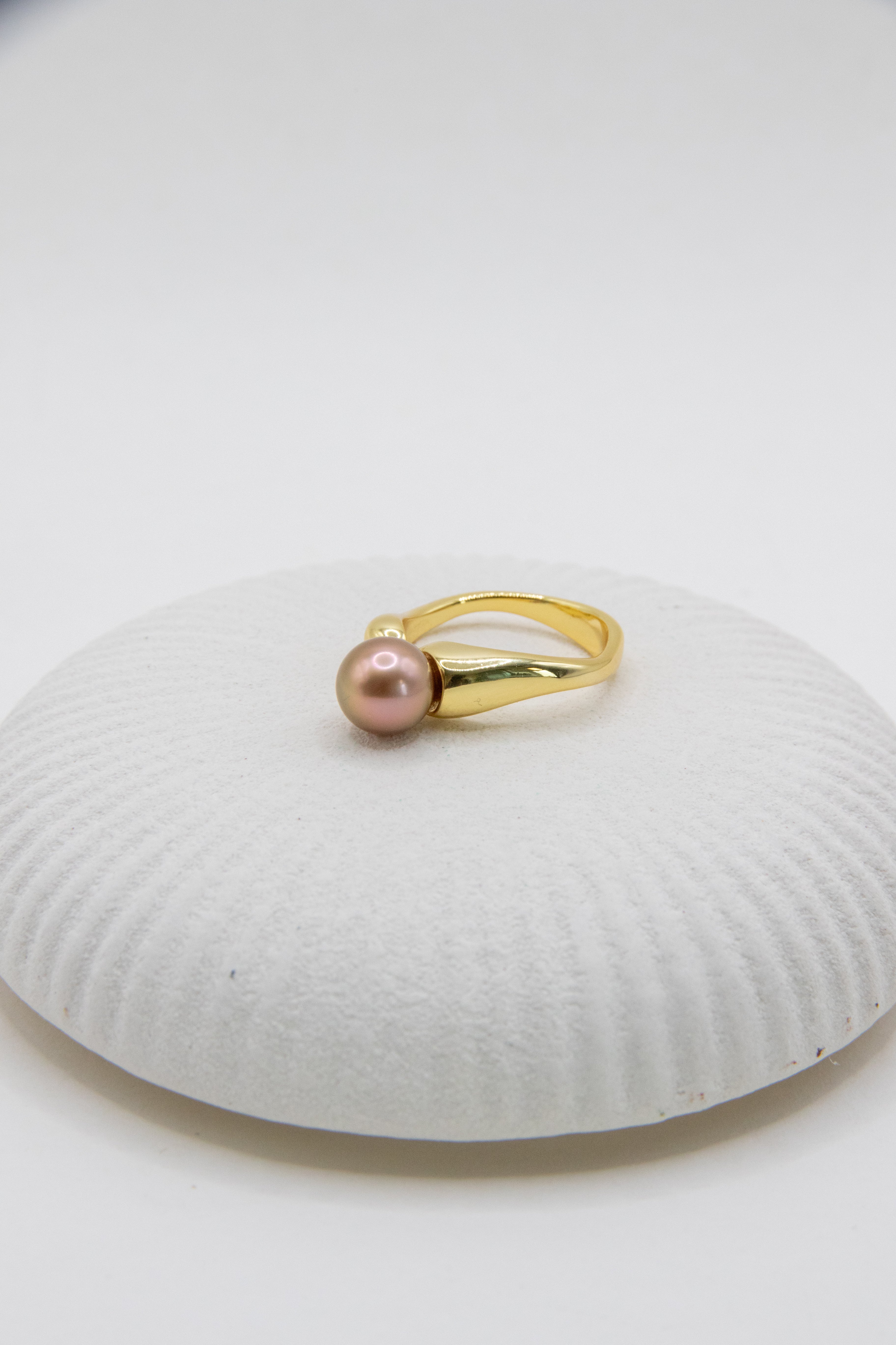 Daily Brown Golden ring