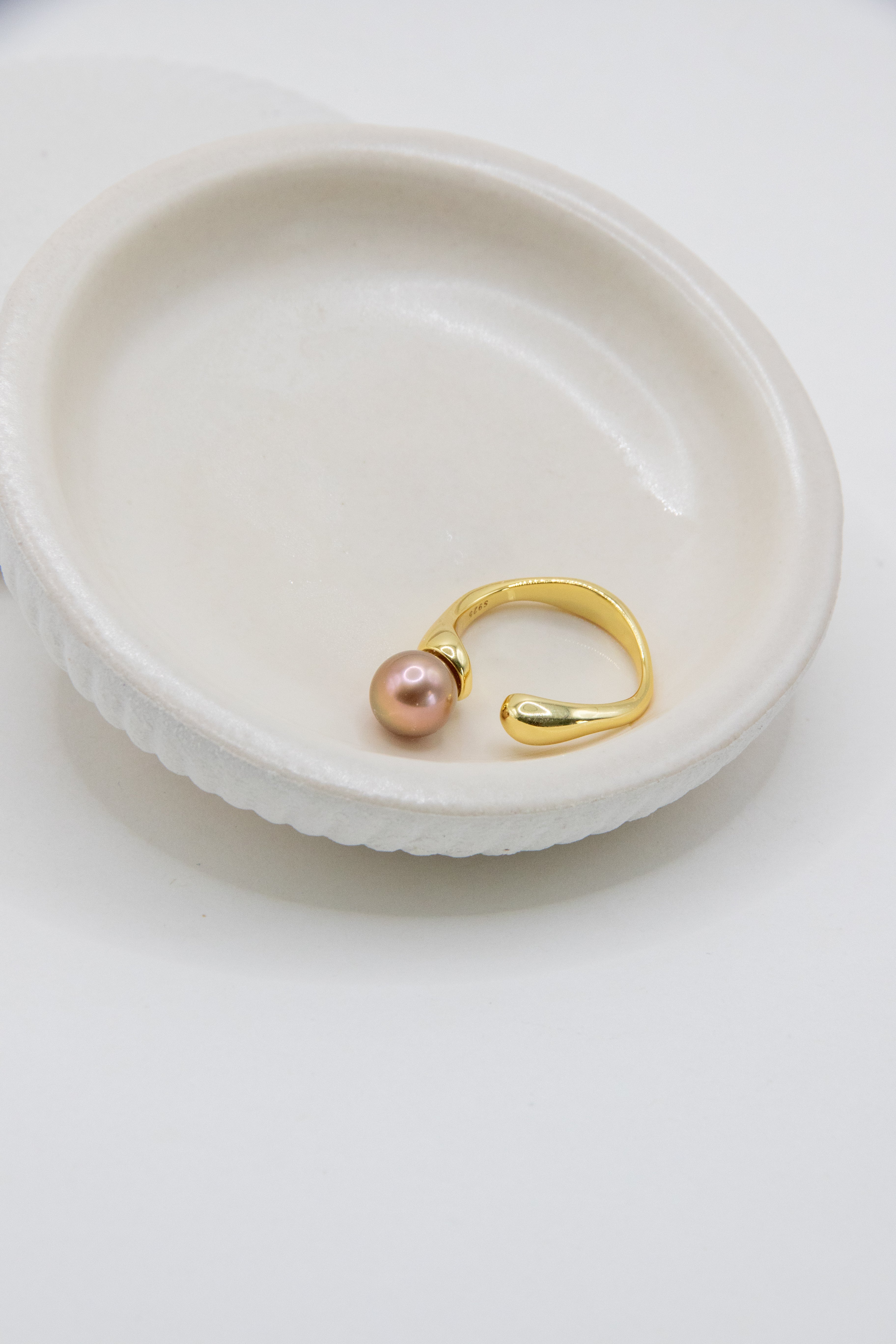 Daily Brown Golden ring