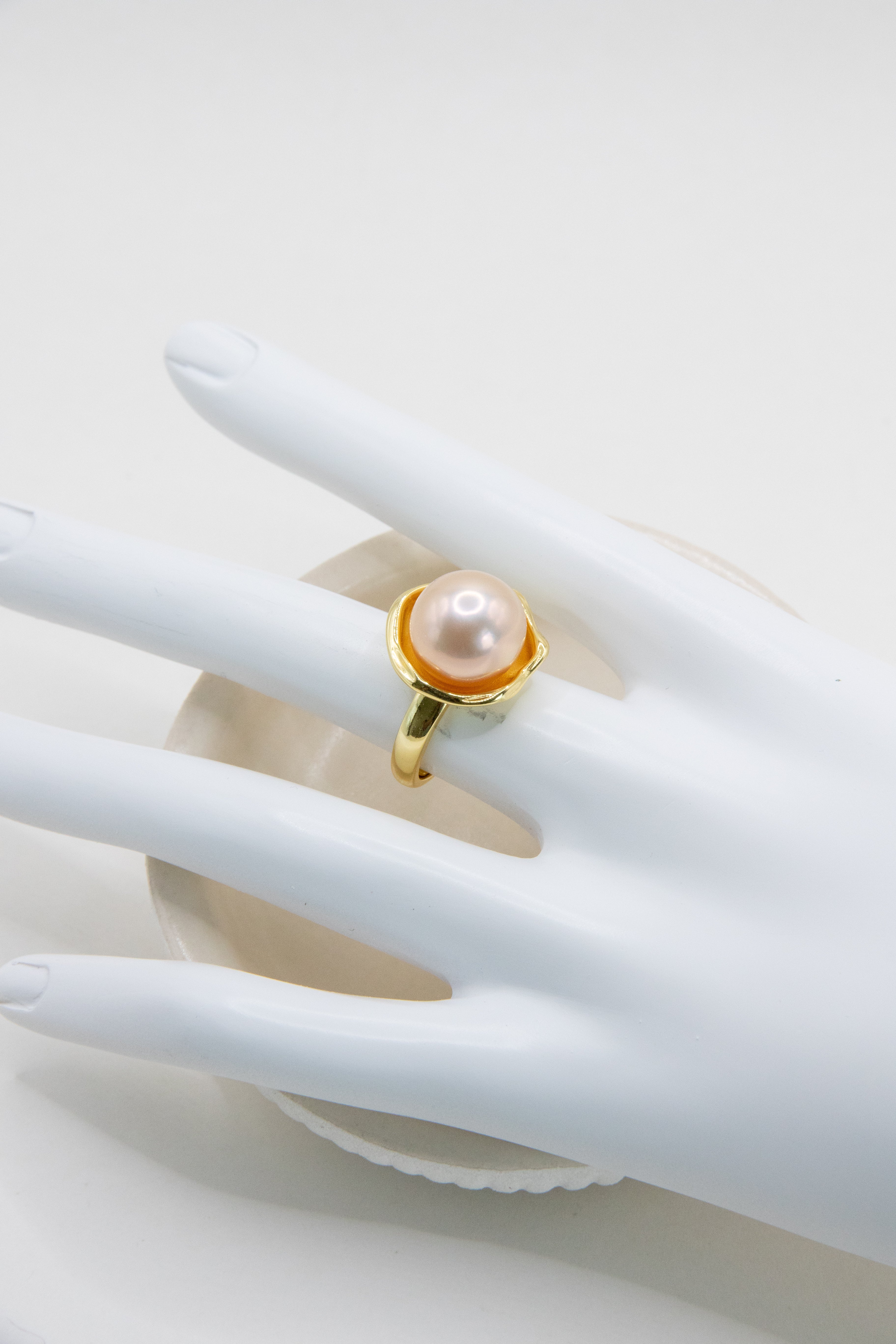 Golden Lotus Ring-Champagne Pearl