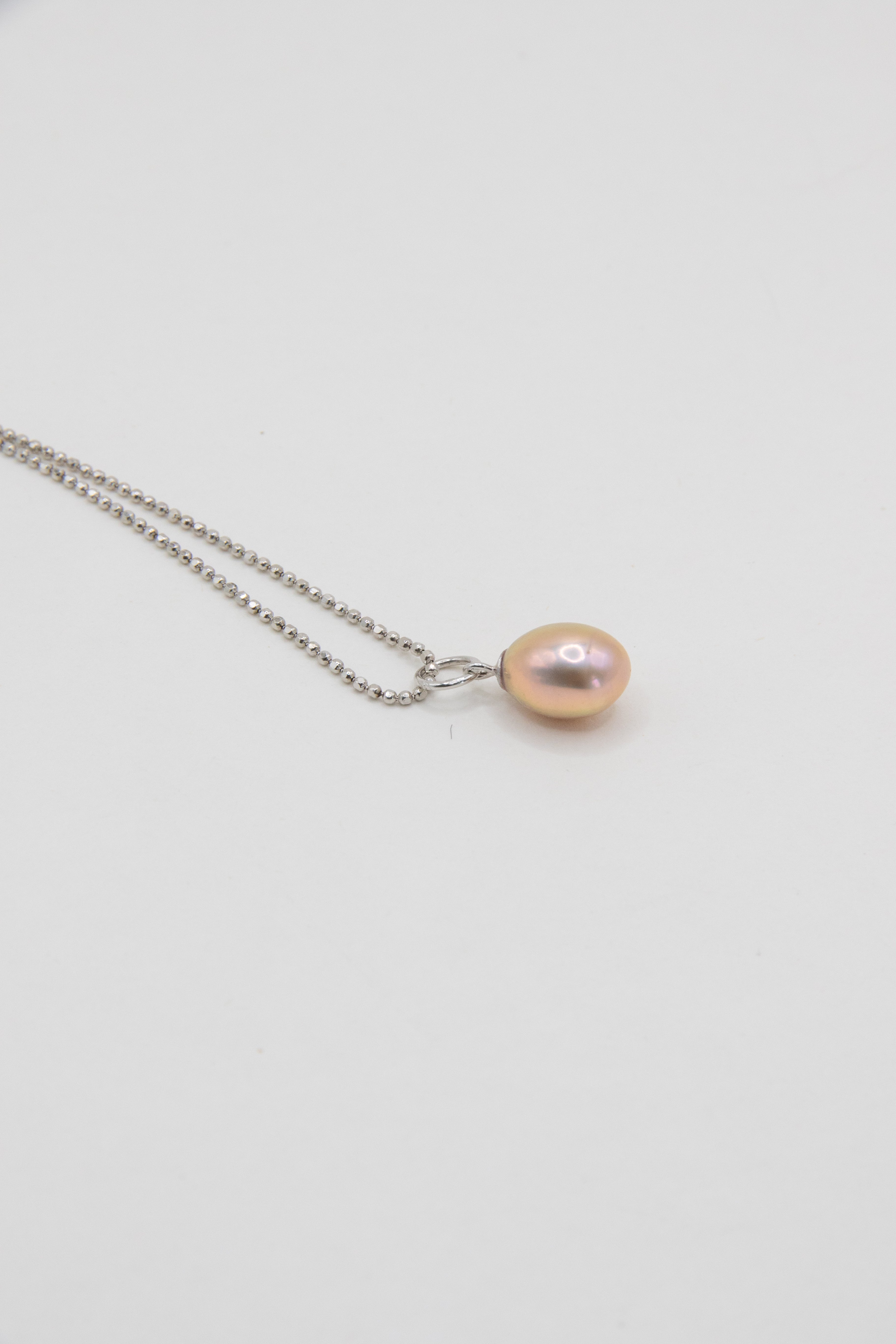 Golden Tear Drop-Necklace