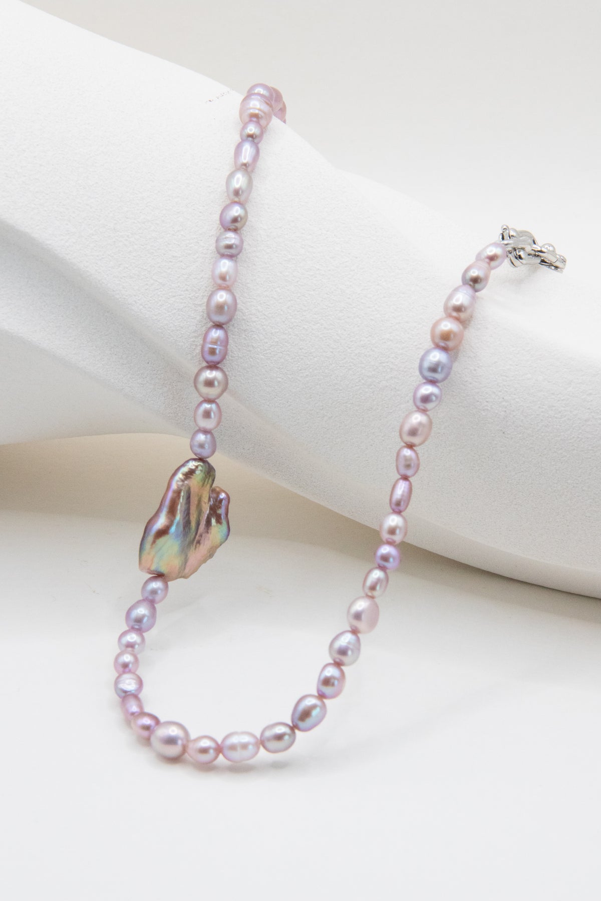 Collarbone Purple Aurora