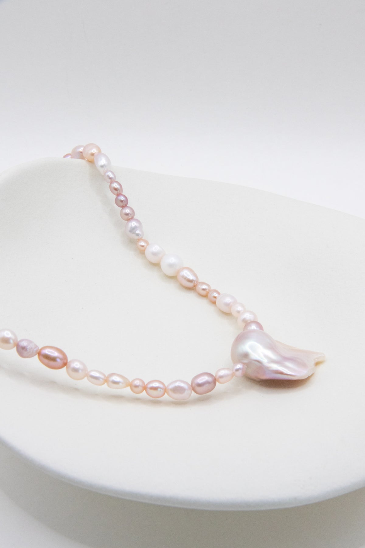 Pink Dream-Baroque pearl centered necklace with rice pearls
