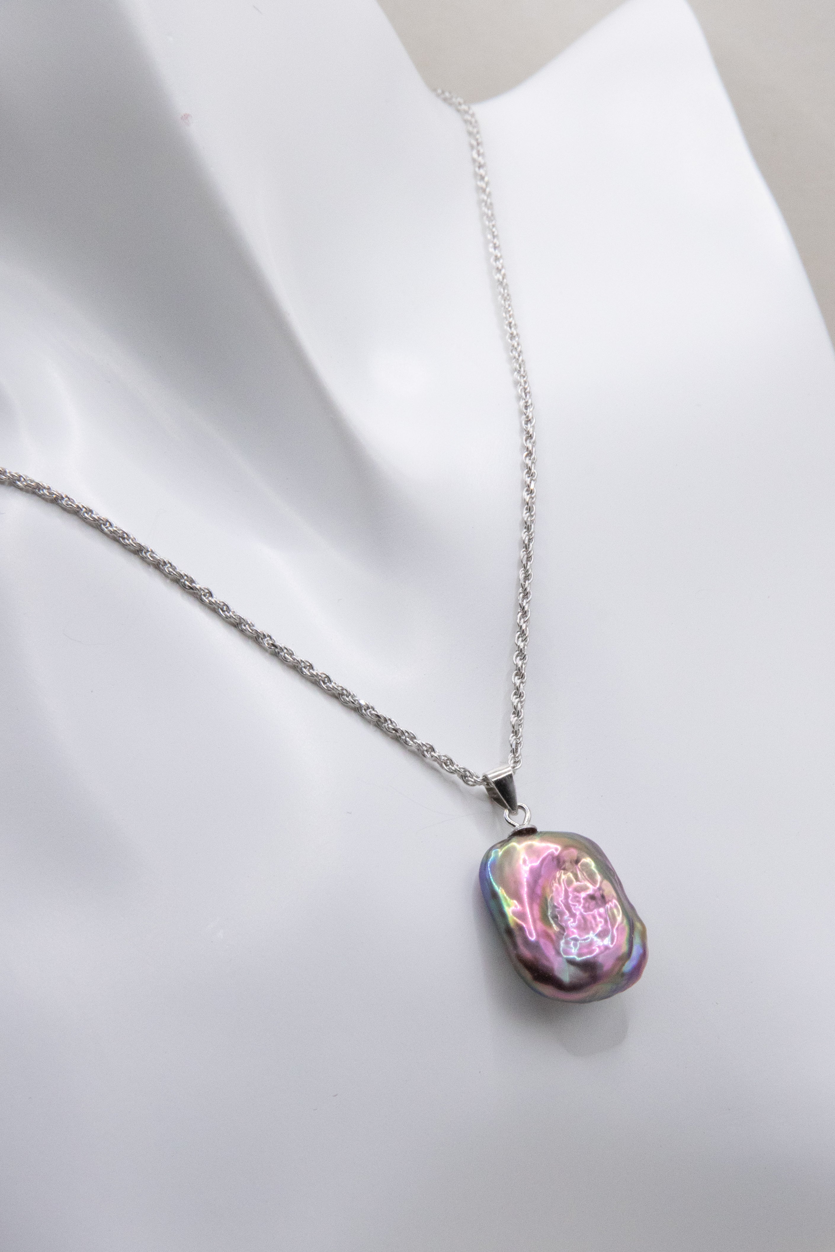 Excellent level square pearl set-The Charming Wine