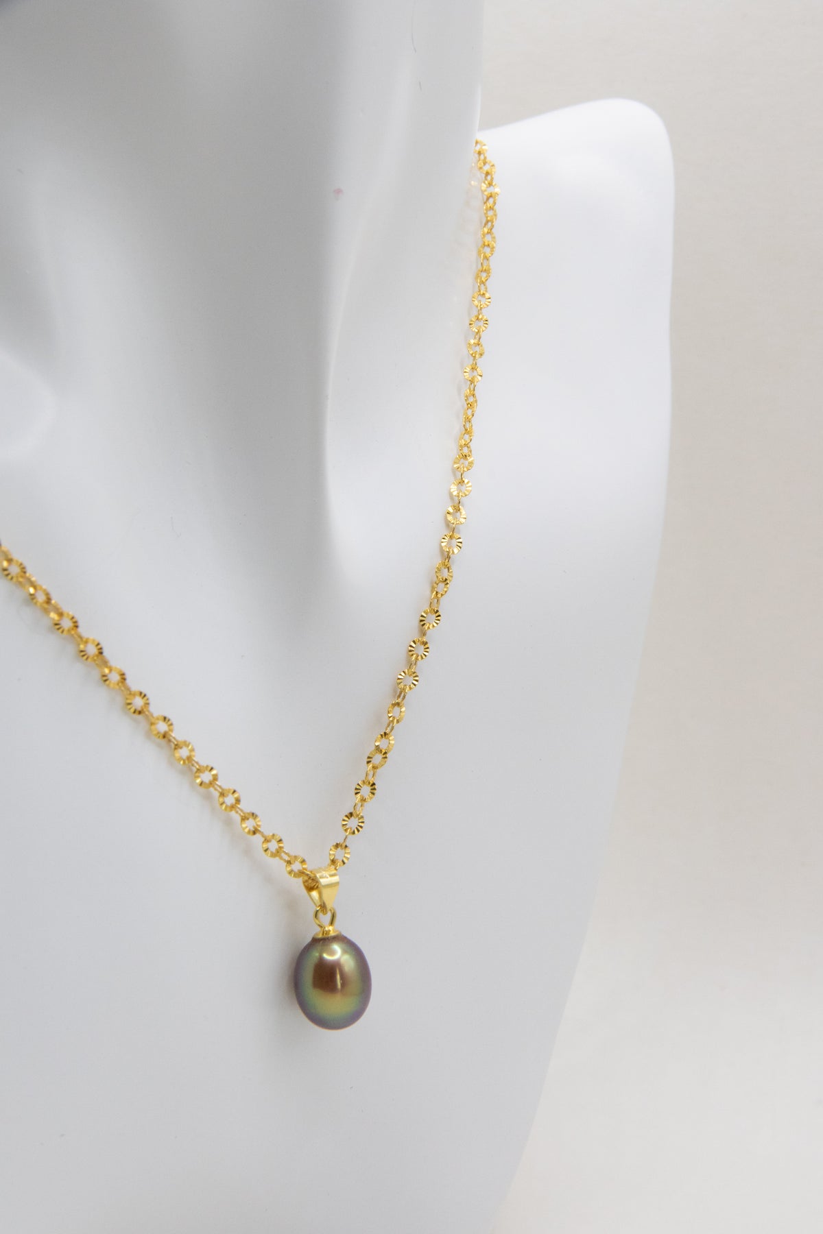 Excellent level Golden Green-purple tea colored drop pearl set.