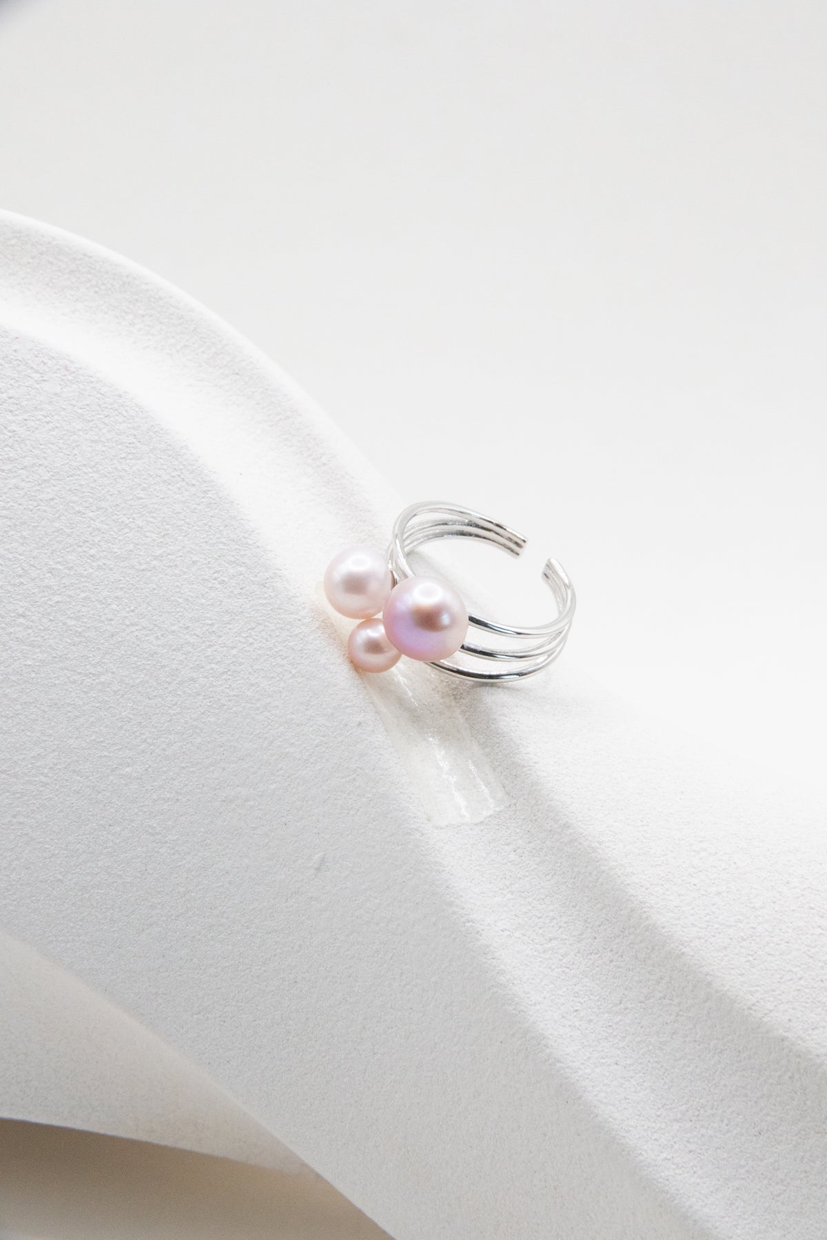 Triple Pearl ring- Your summer night whisper