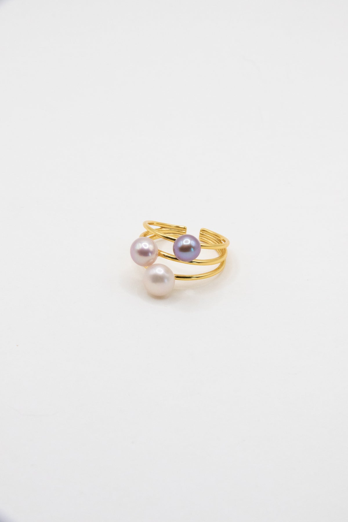 Triple pearl ring-Golden Wisteria