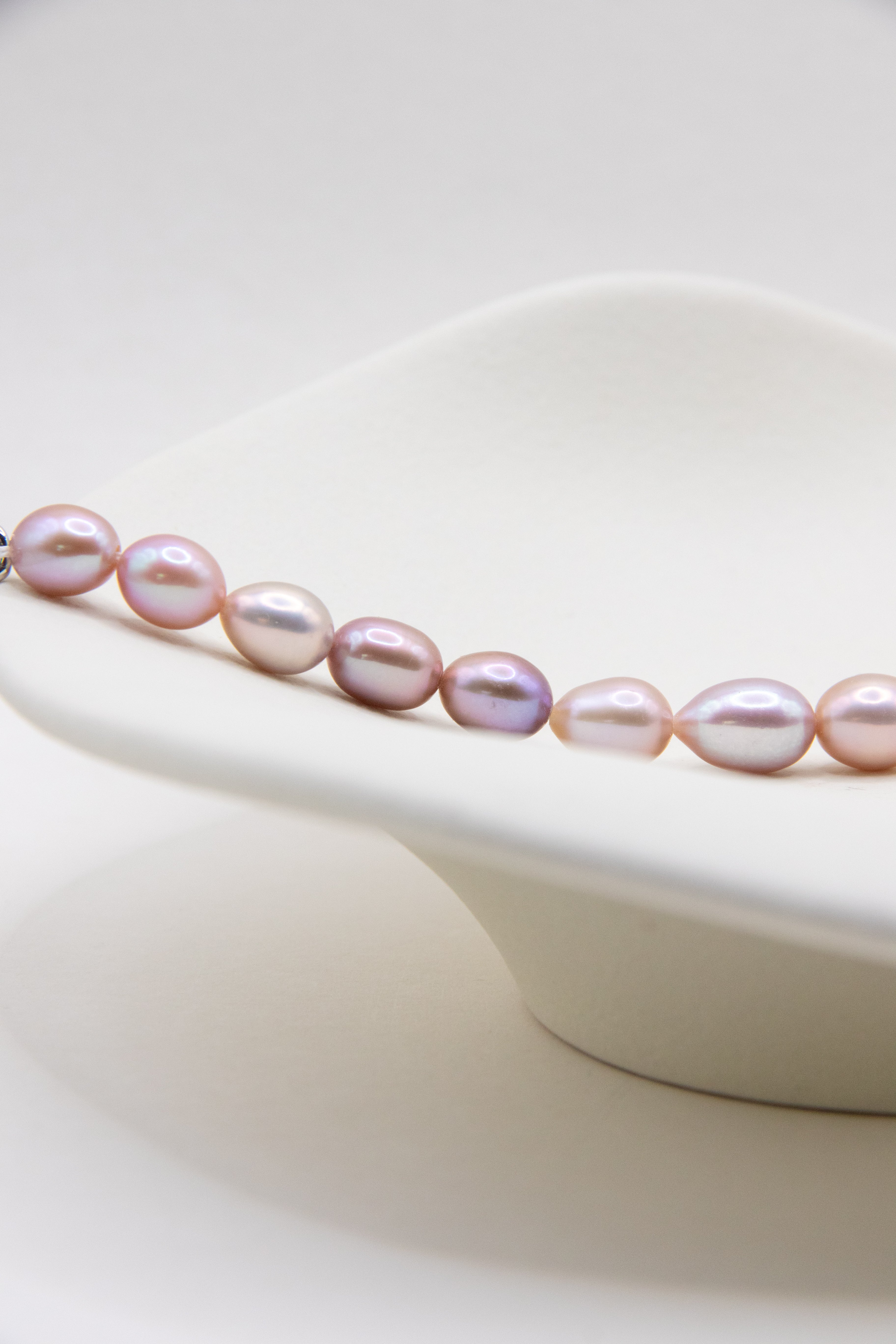 Excellent level seedless pearls bracelet