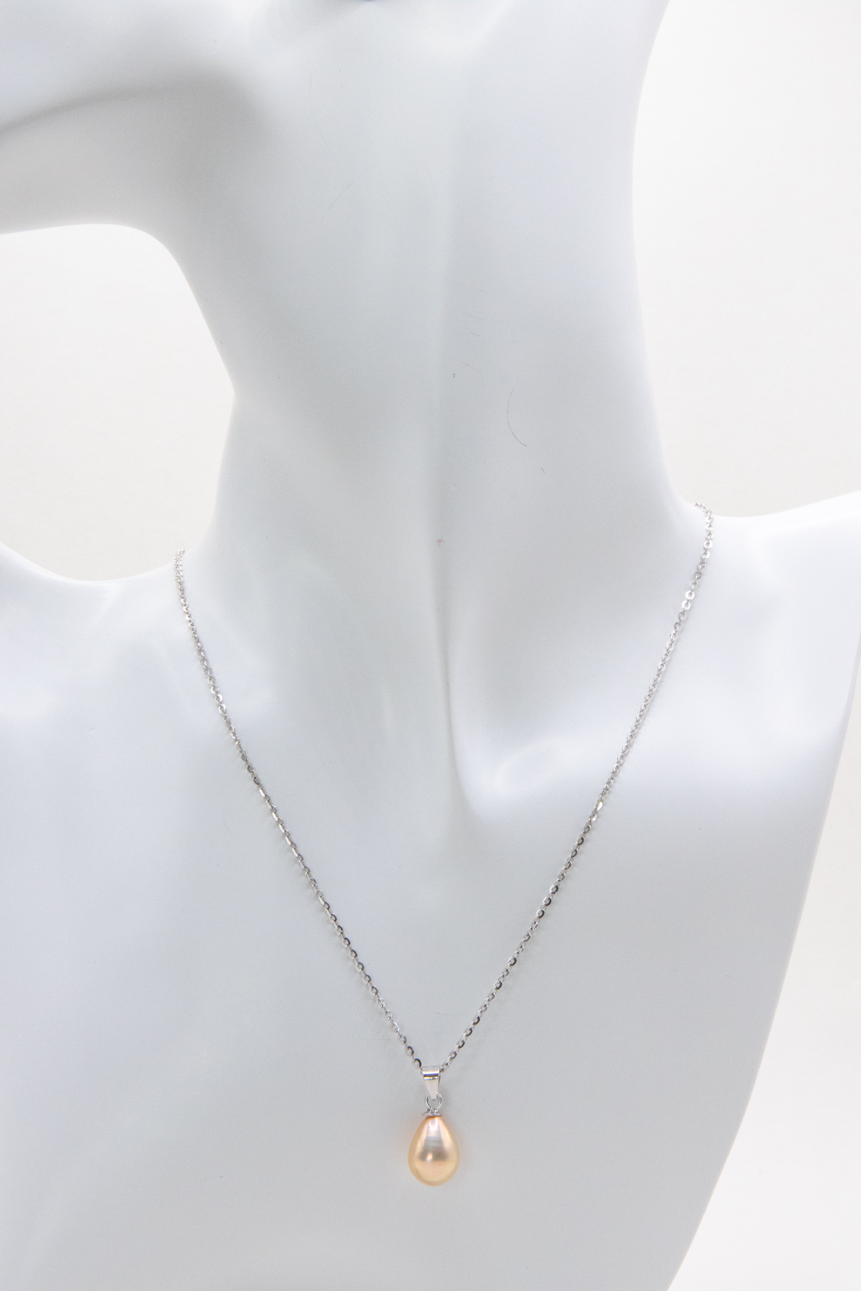 Excellent level drop pearl necklace-clear golden