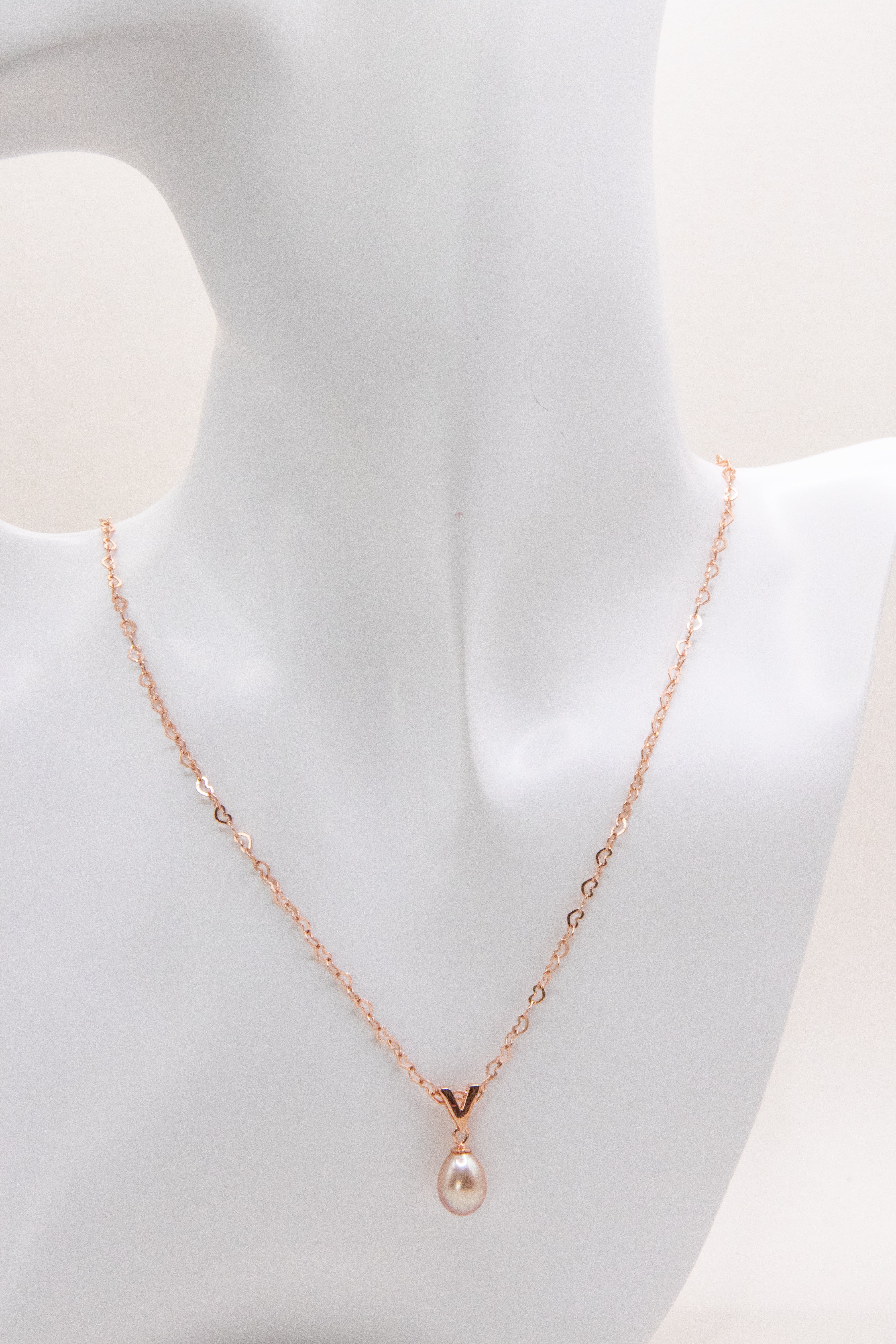 Rosegold Heart-Excellent level drop pearl.