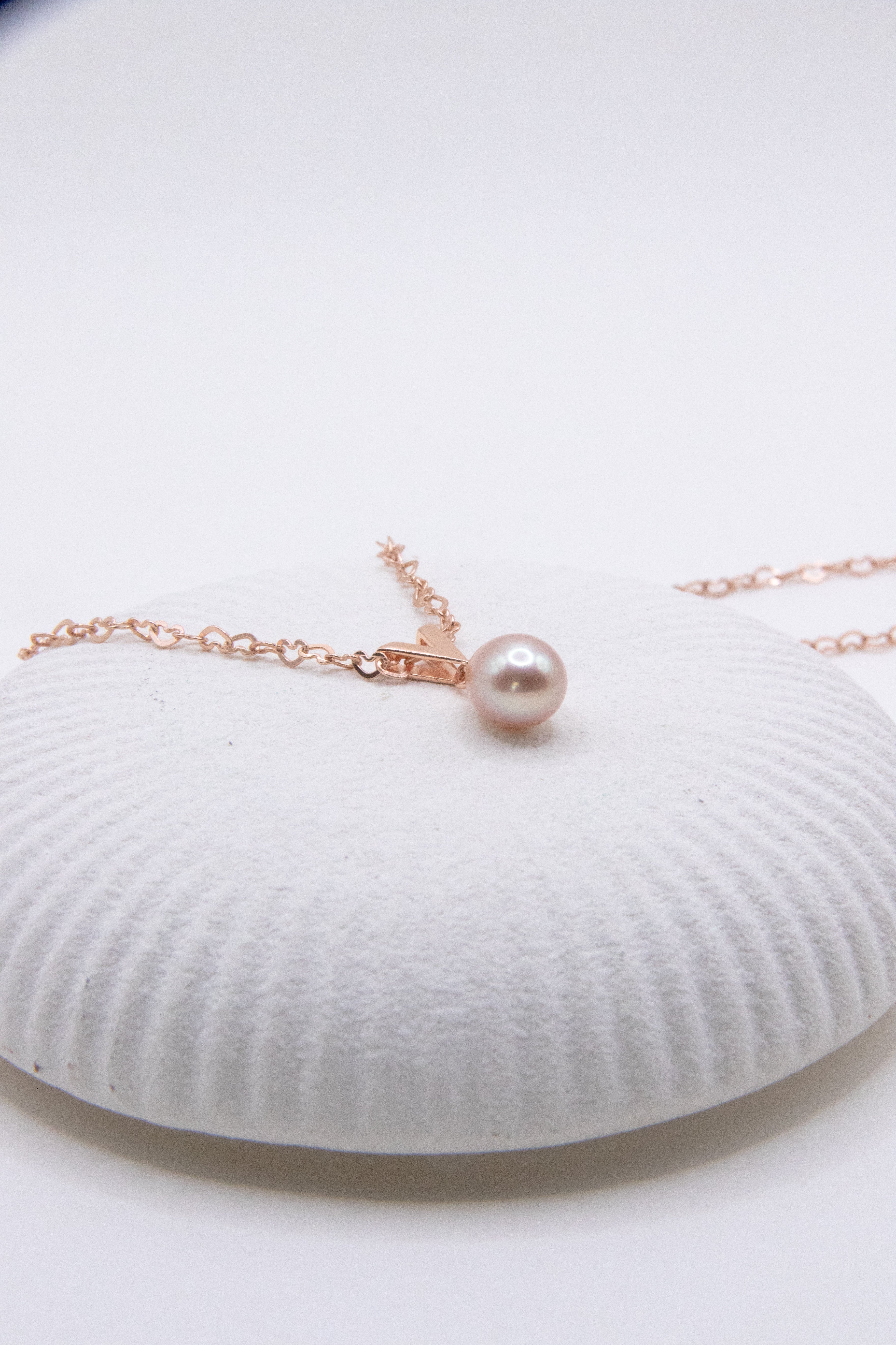 Rosegold Heart-Excellent level drop pearl.