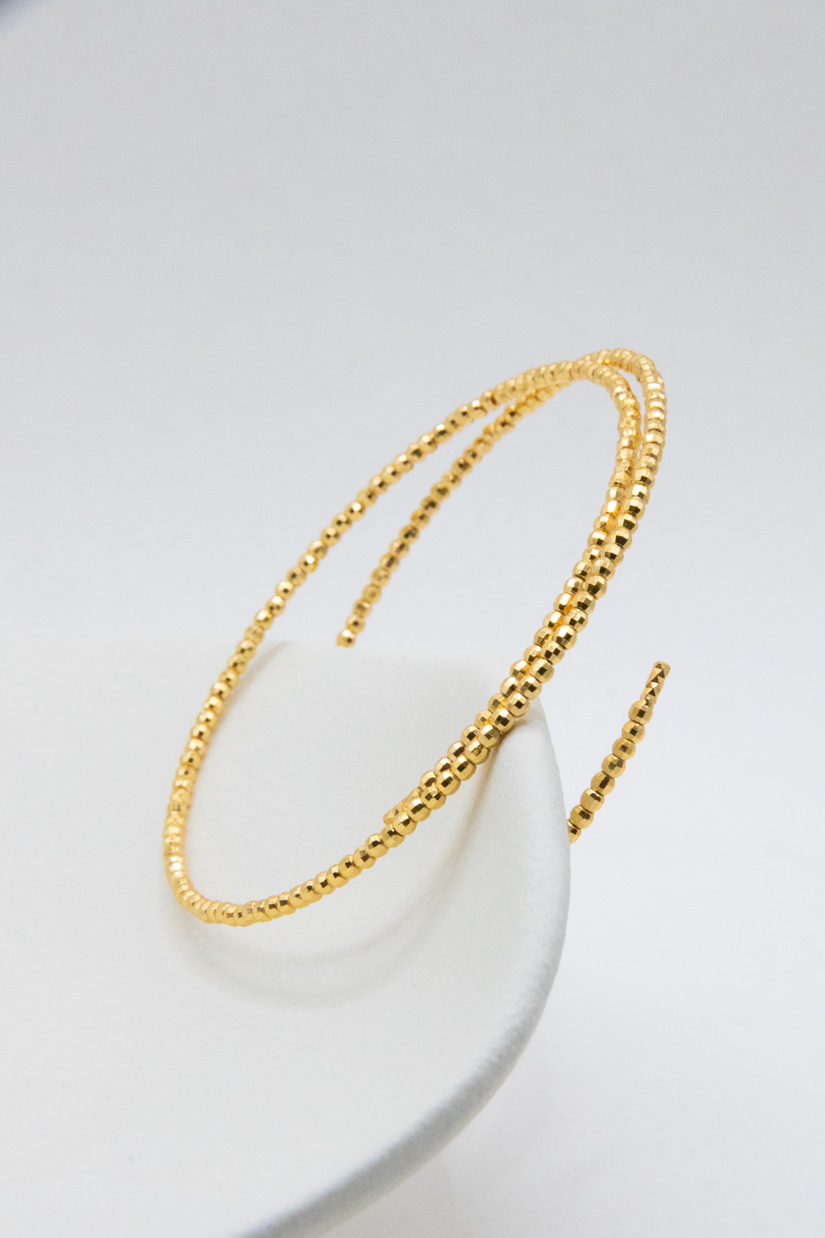 Triple Wrap Faceted Gold Bead Bracelet – 18K Gold-Plated 925 Silver – Light & Elegant