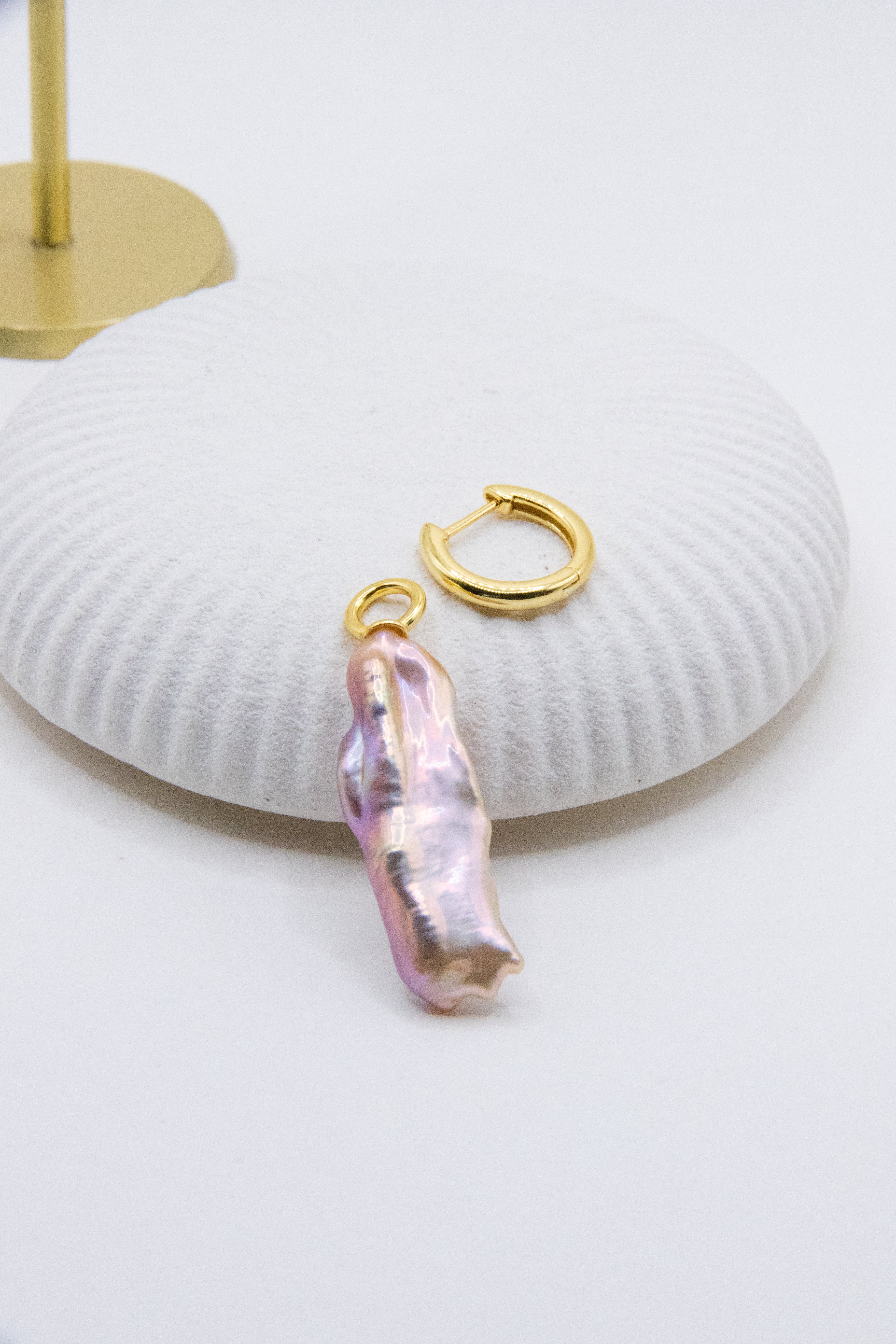 Rare Oversized Seedless Pipa Baroque Pearl Earrings – Detachable Silver-Gold Hoops – 3 Ways to Wear