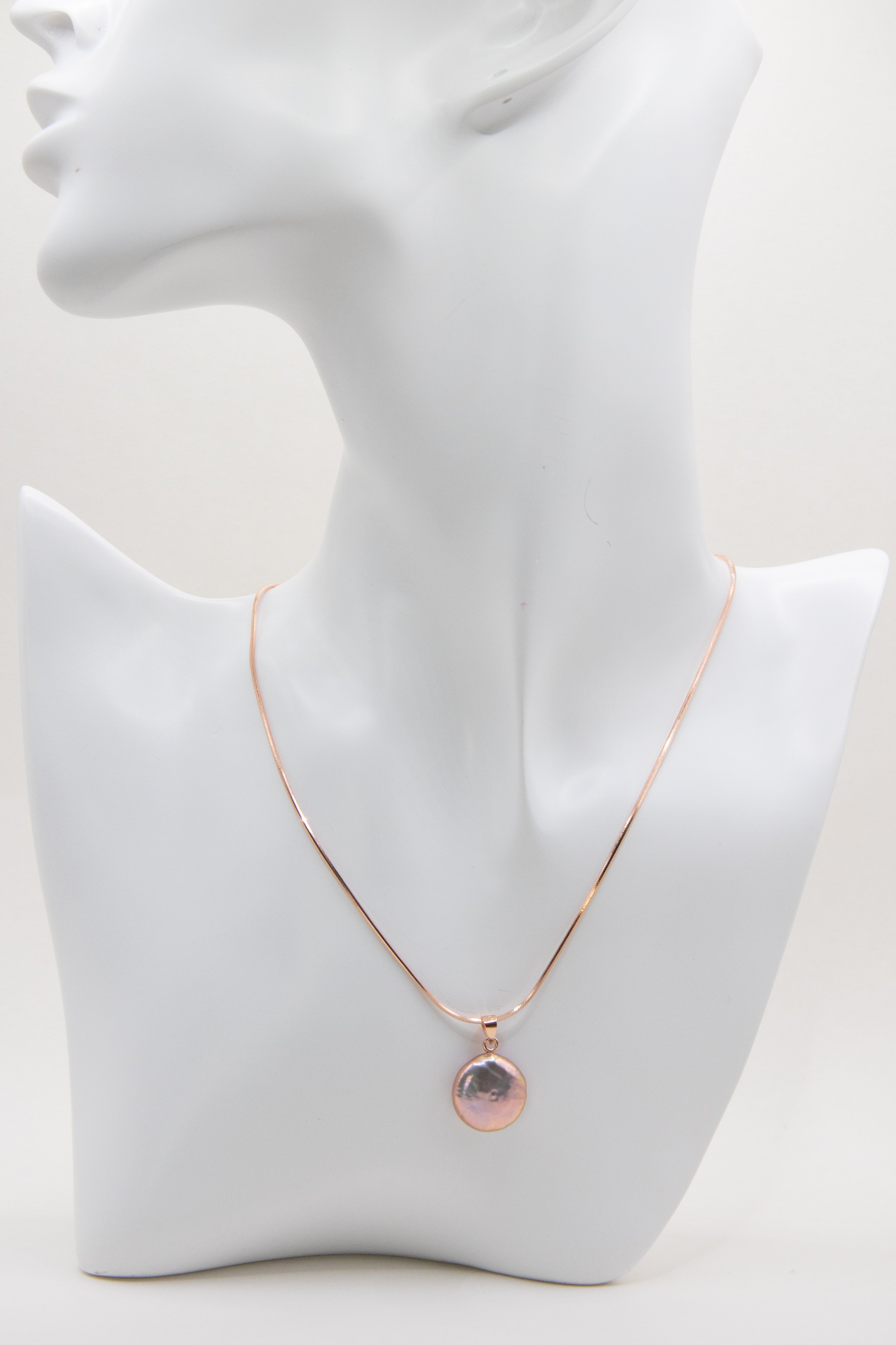 Rose Gold Button Pearl Necklace – Natural Rose-Toned Freshwater Pearl on Snake Chain