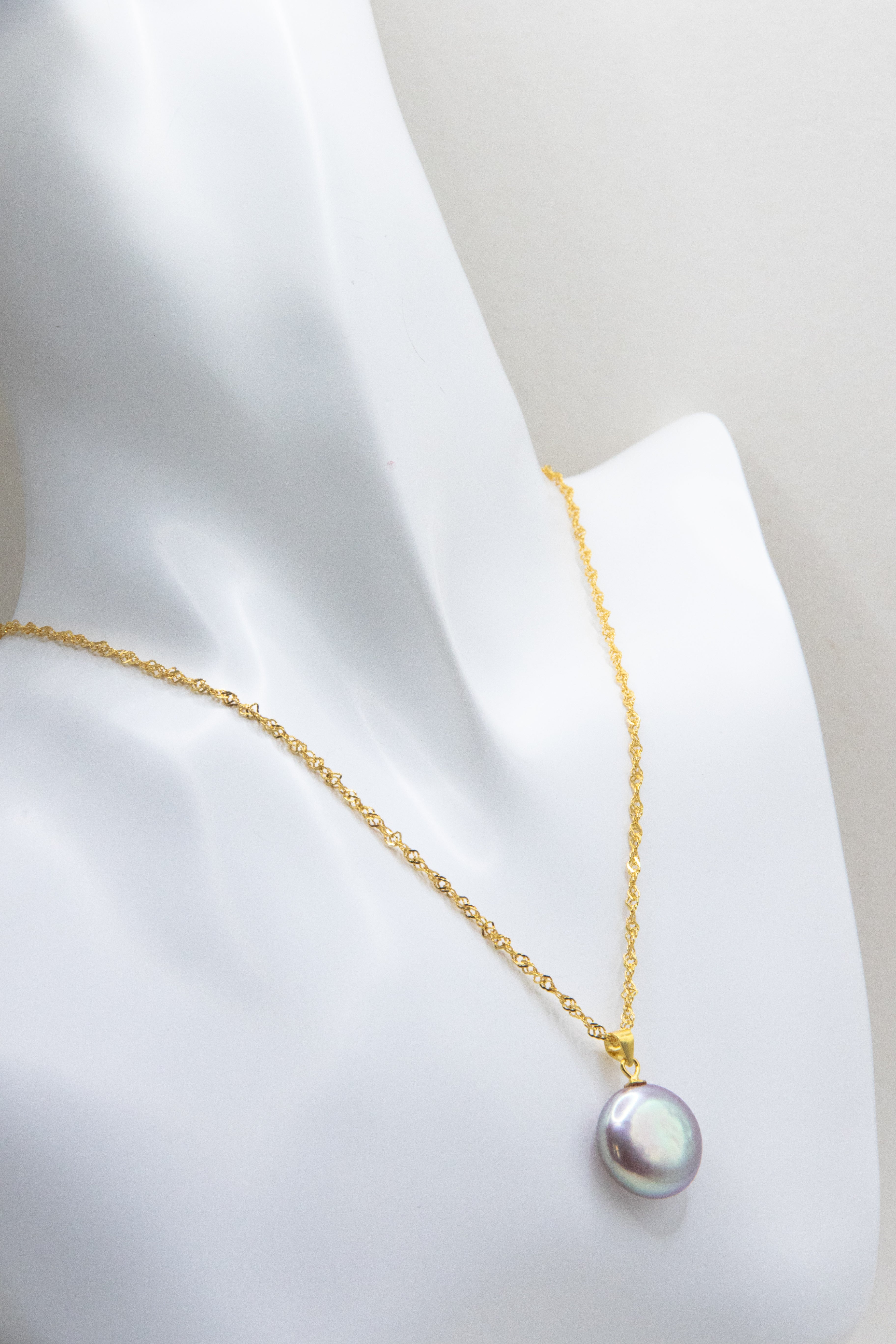 Lavender Mint Button Pearl Necklace – Soft Purple Freshwater Pearl on Gold-Plated Silver Chain